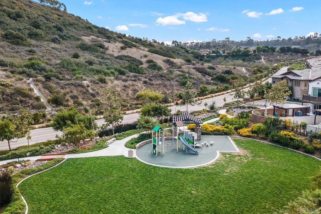 Carlsbad, California, 92010, United States, 3 Bedrooms Bedrooms, ,3 BathroomsBathrooms,Residential,For Sale,1942261