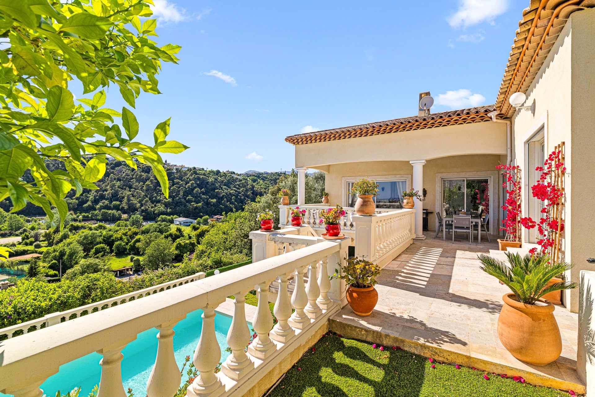  Neo-Provençal villa with sea views in Les Collettes, Cagnes-sur-Mer - 物件實景