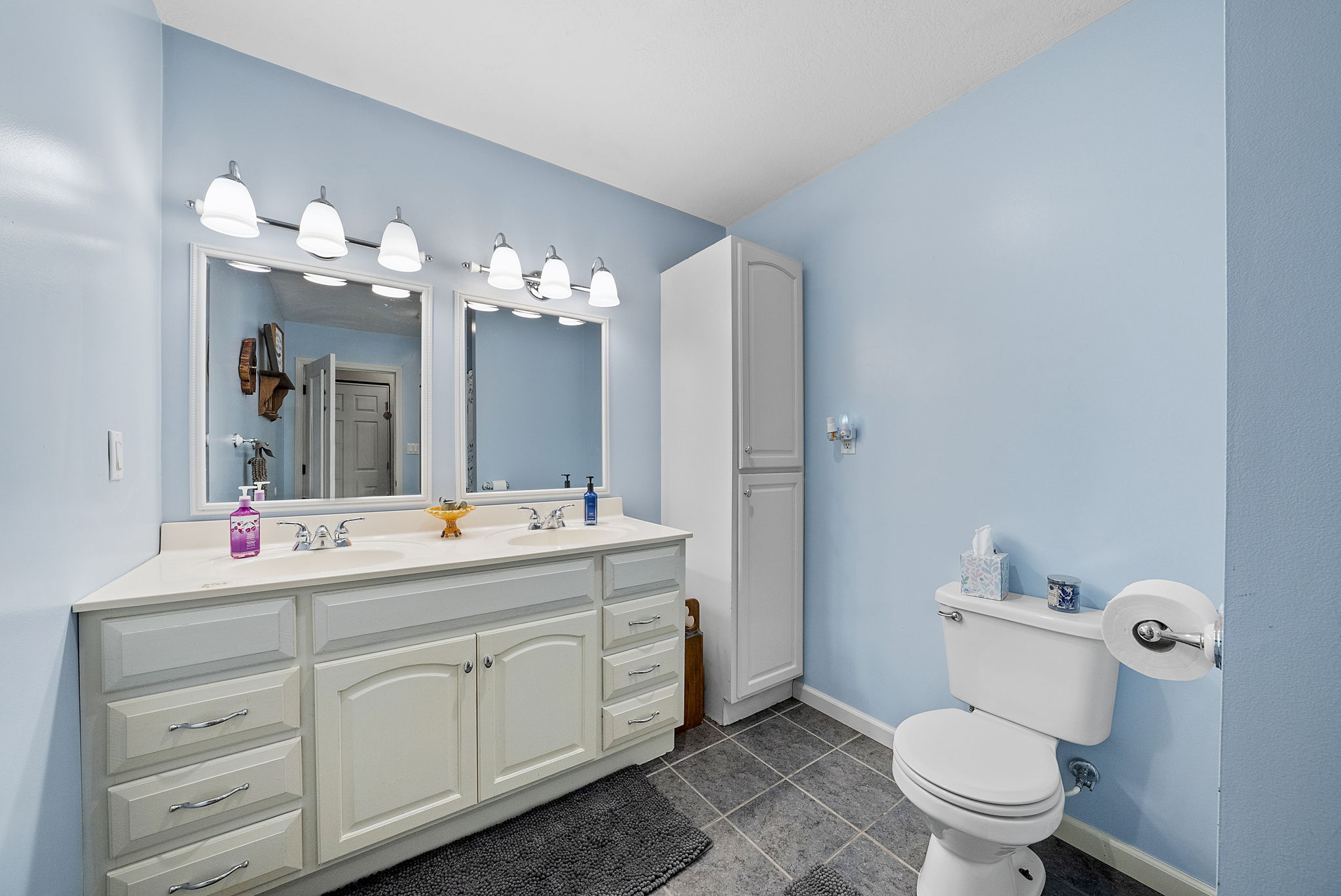 Bloomfield, Indiana, 47424, United States, 3 Bedrooms Bedrooms, ,2 BathroomsBathrooms,Residential,For Sale,1976098