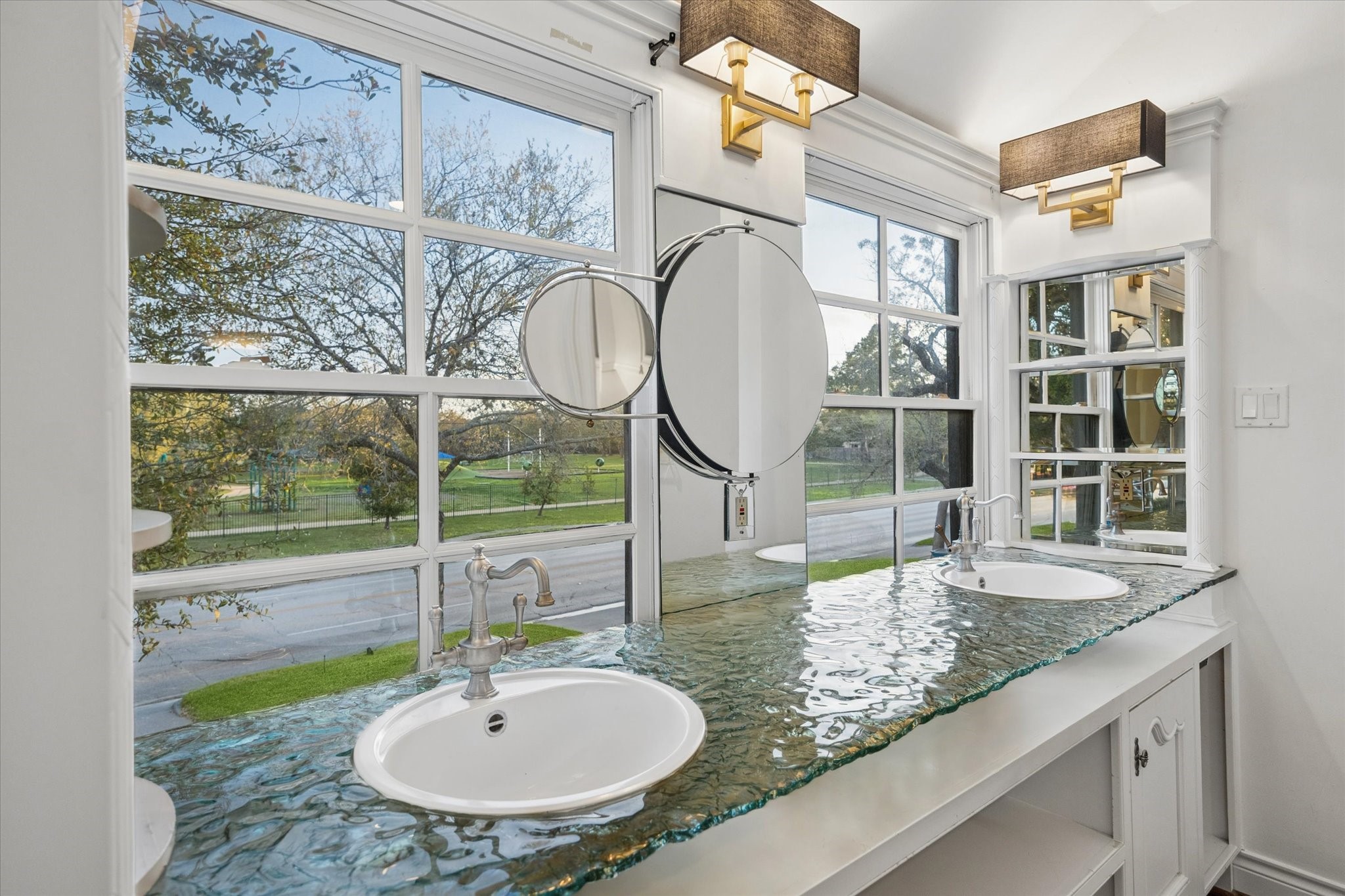  3020 San Felipe Street - 物件實景