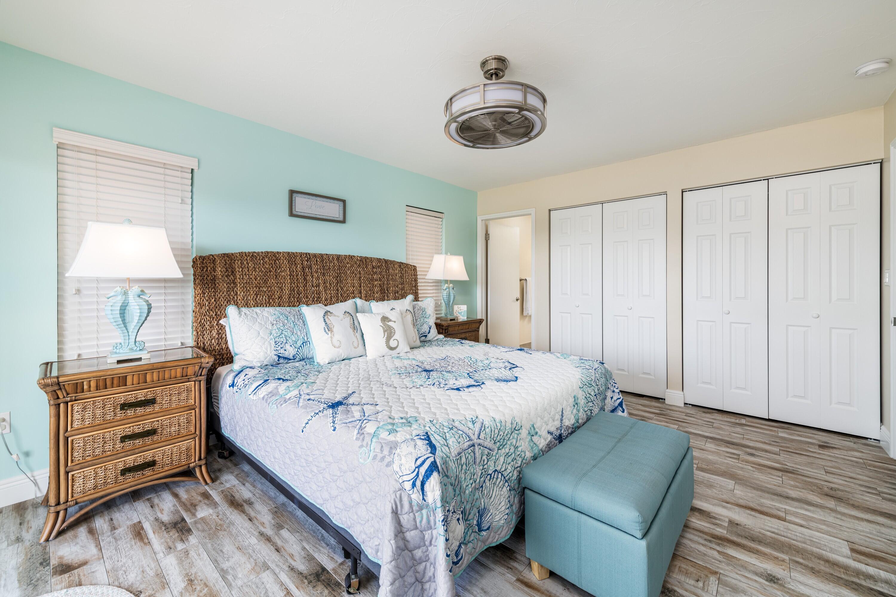 MARATHON, Florida, 33050, United States, 2 Bedrooms Bedrooms, ,2 BathroomsBathrooms,Residential,For Sale,1988223