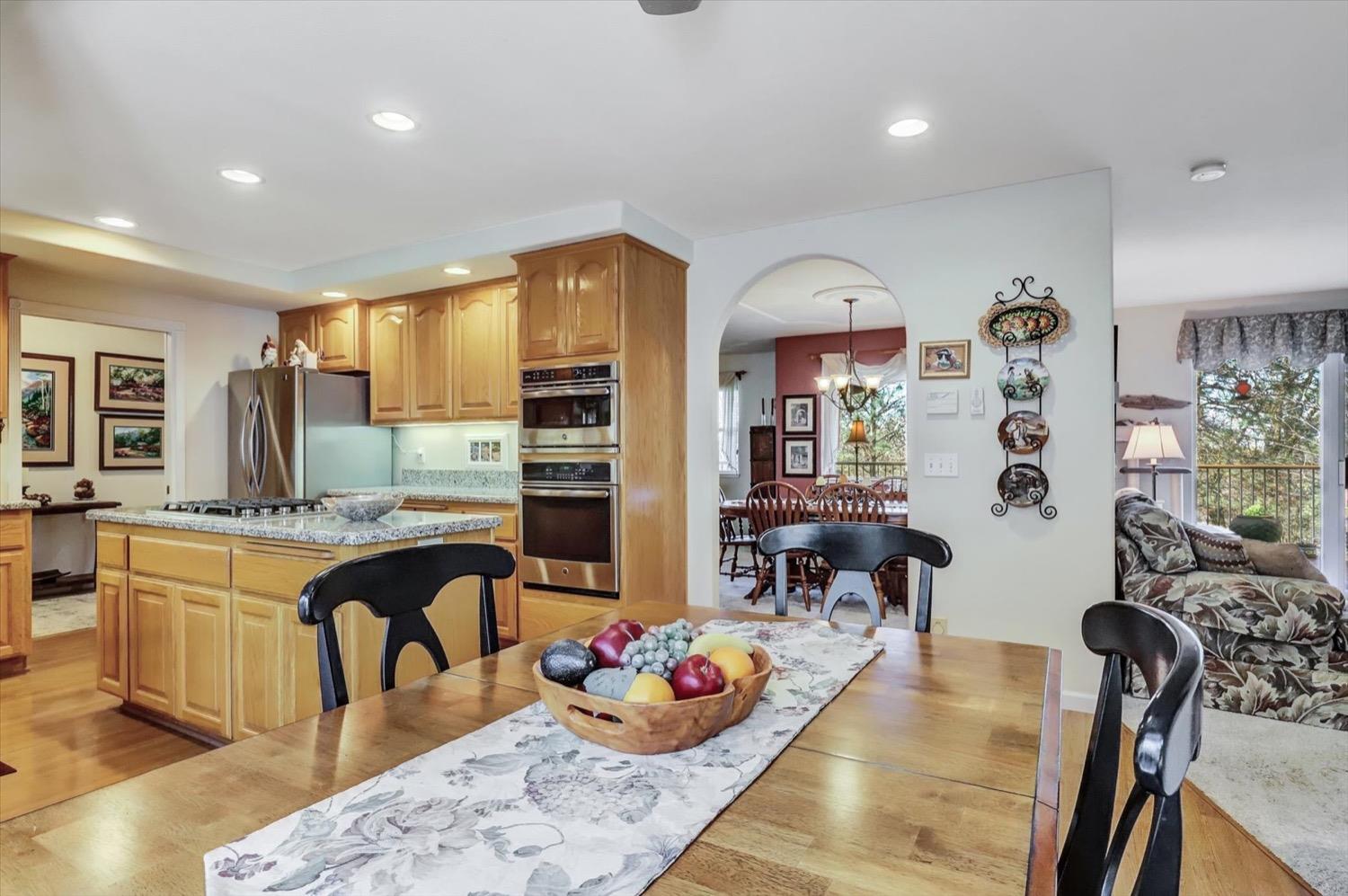 Grass Valley, California, 95949, United States, 3 Bedrooms Bedrooms, ,3 BathroomsBathrooms,Residential,For Sale,1840908