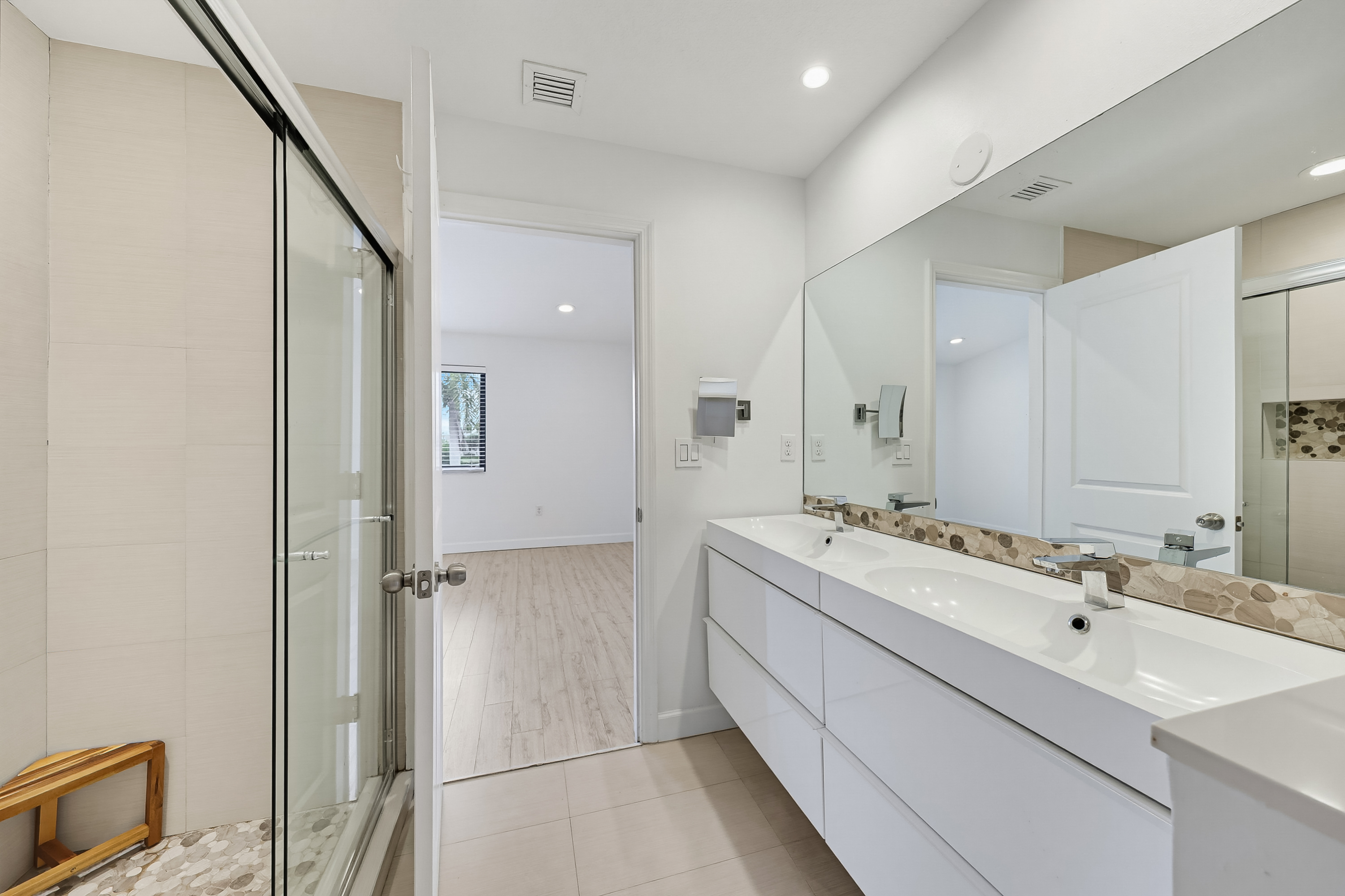  476 NE 194th Ter, Miami, FL, 33179 - 物件實景