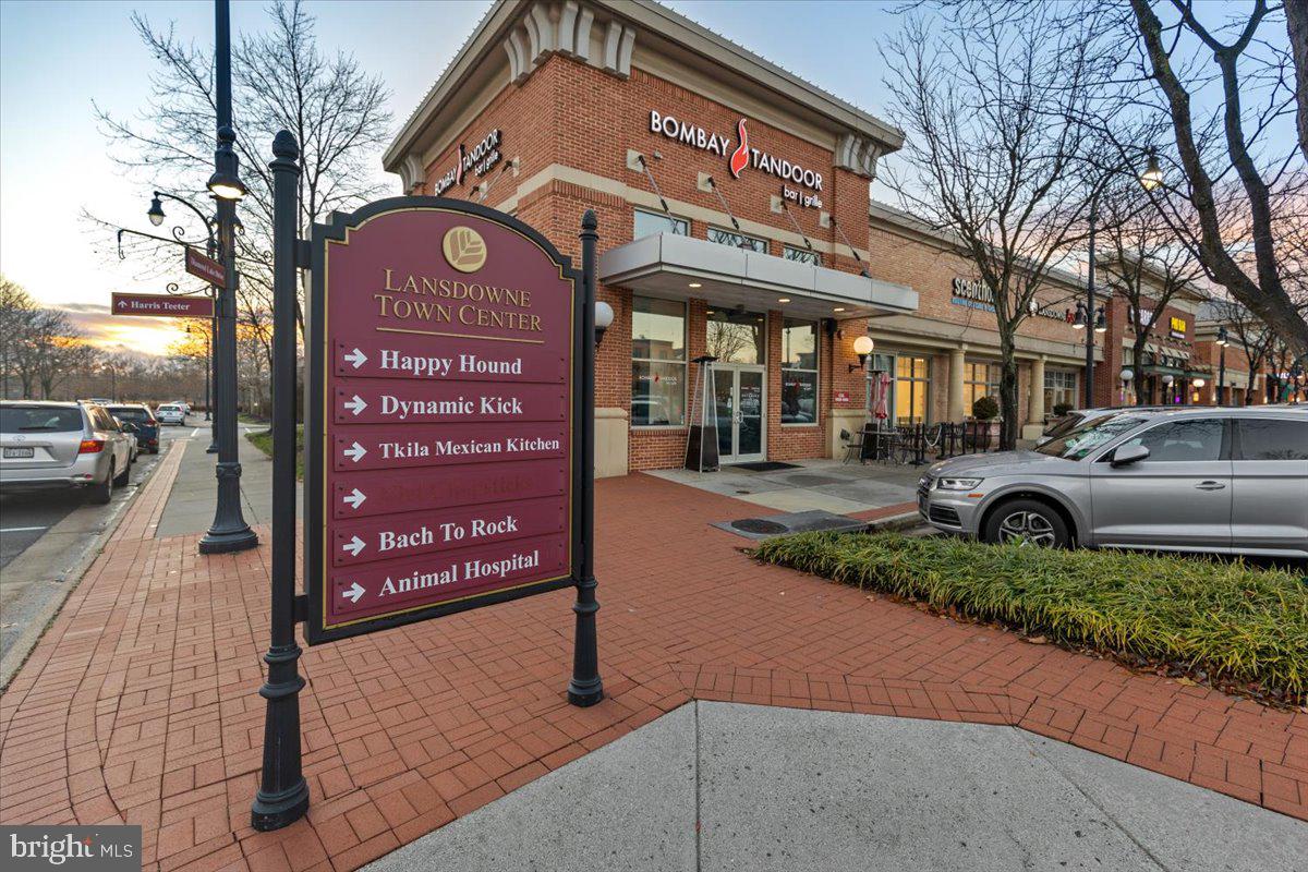 Leesburg, Virginia, 20176, United States, 3 Bedrooms Bedrooms, ,4 BathroomsBathrooms,Residential,For Sale,2003528