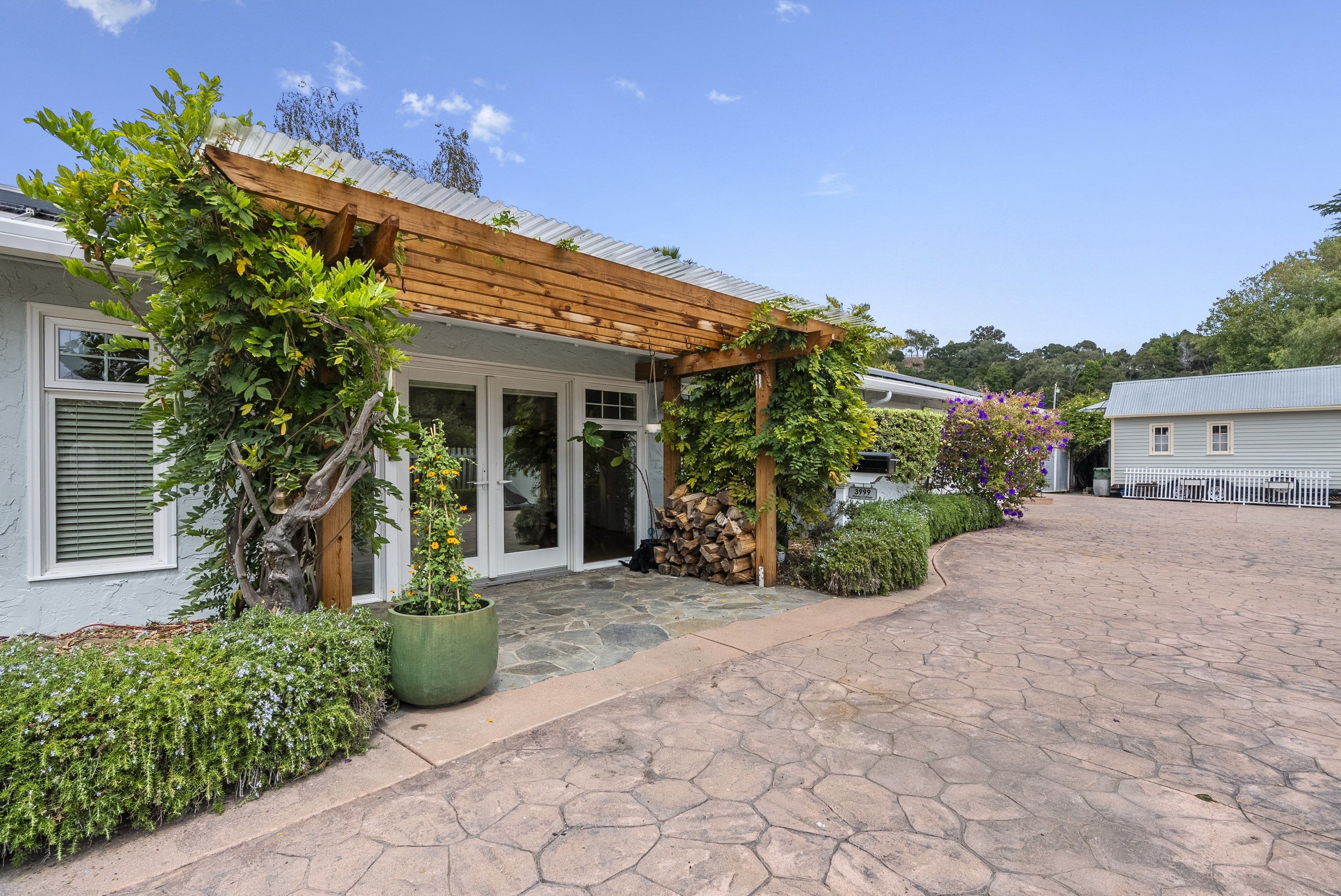  3999 Cherryvale Avenue, Soquel - 物件實景