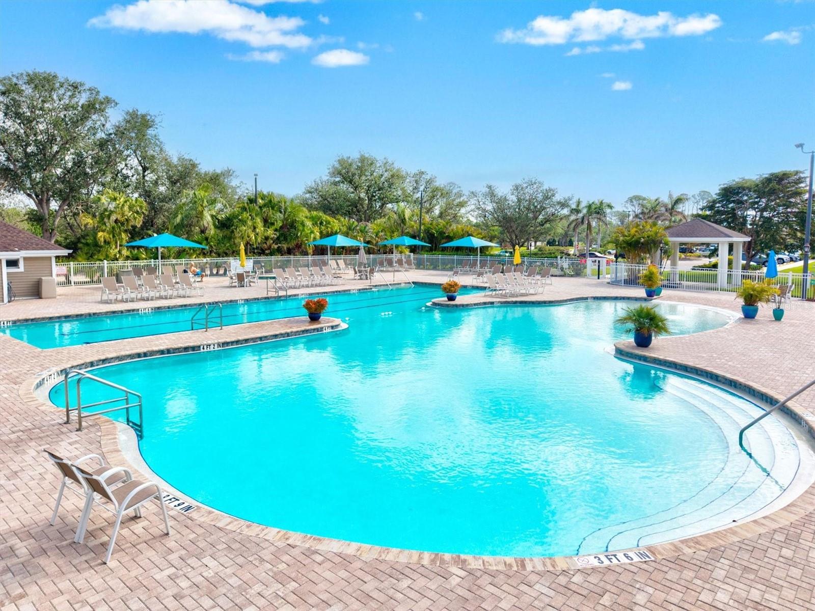 PORT CHARLOTTE, Florida, 33953, United States, 4 Bedrooms Bedrooms, ,3 BathroomsBathrooms,Residential,For Sale,1992774