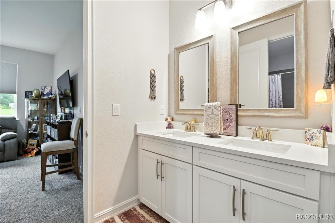 Hernando, Florida, 34442, United States, 4 Bedrooms Bedrooms, ,3 BathroomsBathrooms,Residential,For Sale,2008146