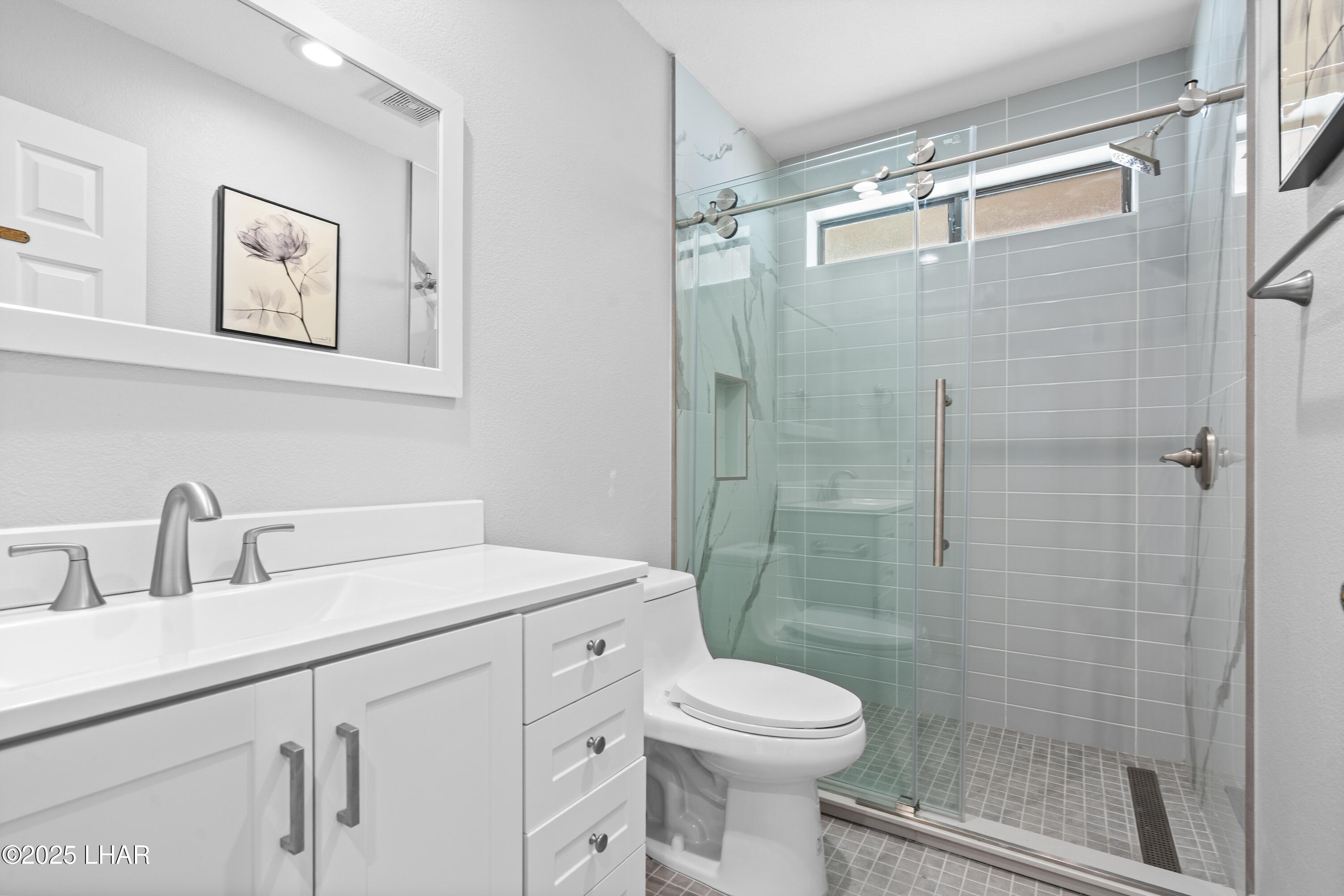 Lake Havasu City, Arizona, 86404, United States, 3 Bedrooms Bedrooms, ,Residential,For Sale,1988180