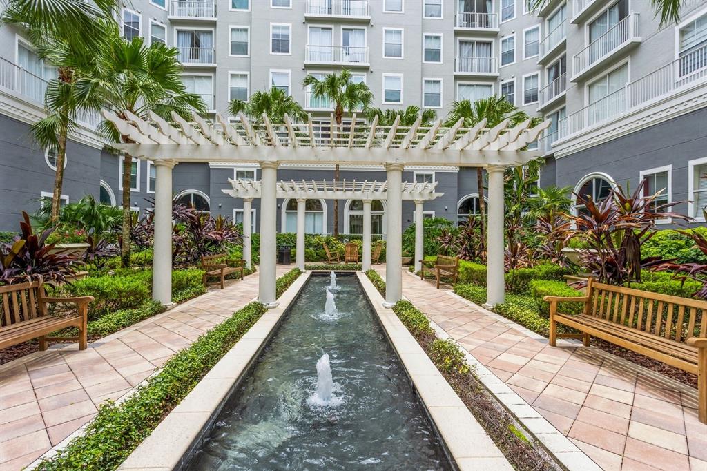 Tampa, Florida, 33602, United States, 2 Bedrooms Bedrooms, ,2 BathroomsBathrooms,Residential,For Sale,1901448