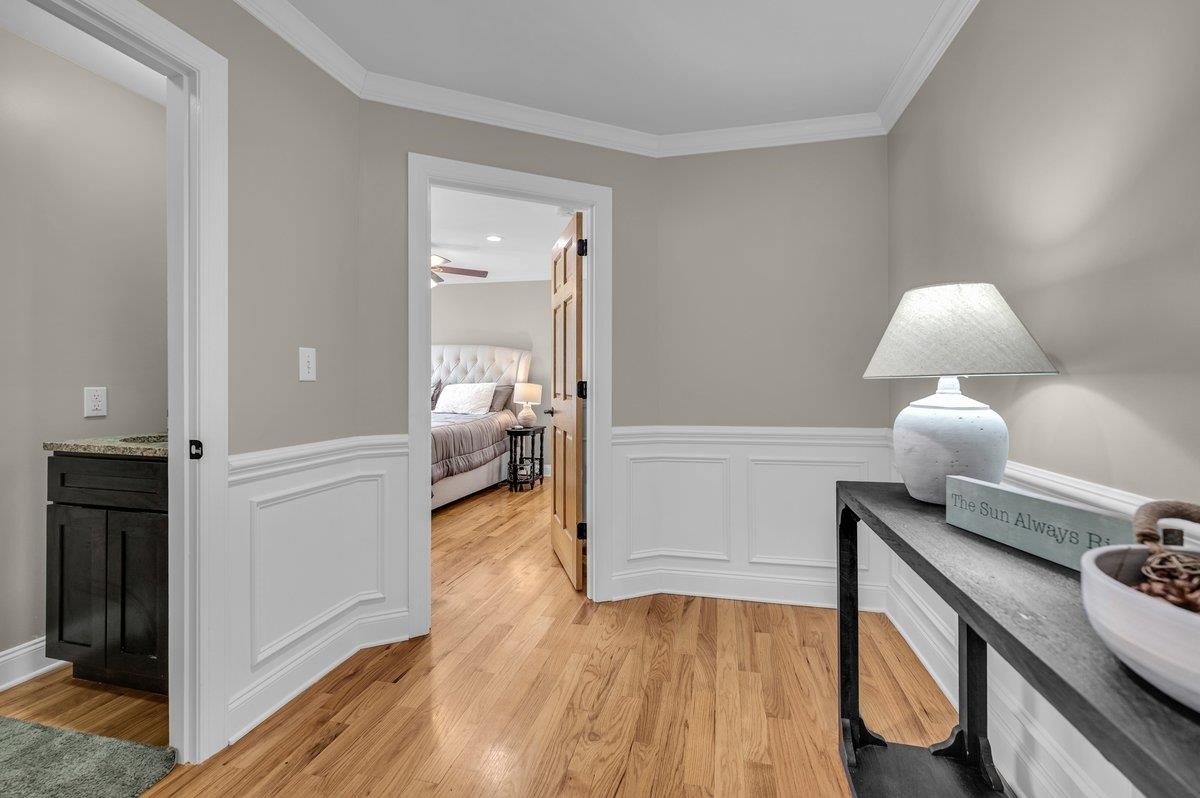 Landrum, South Carolina, 29356, United States, 5 Bedrooms Bedrooms, ,4 BathroomsBathrooms,Residential,For Sale,1990199