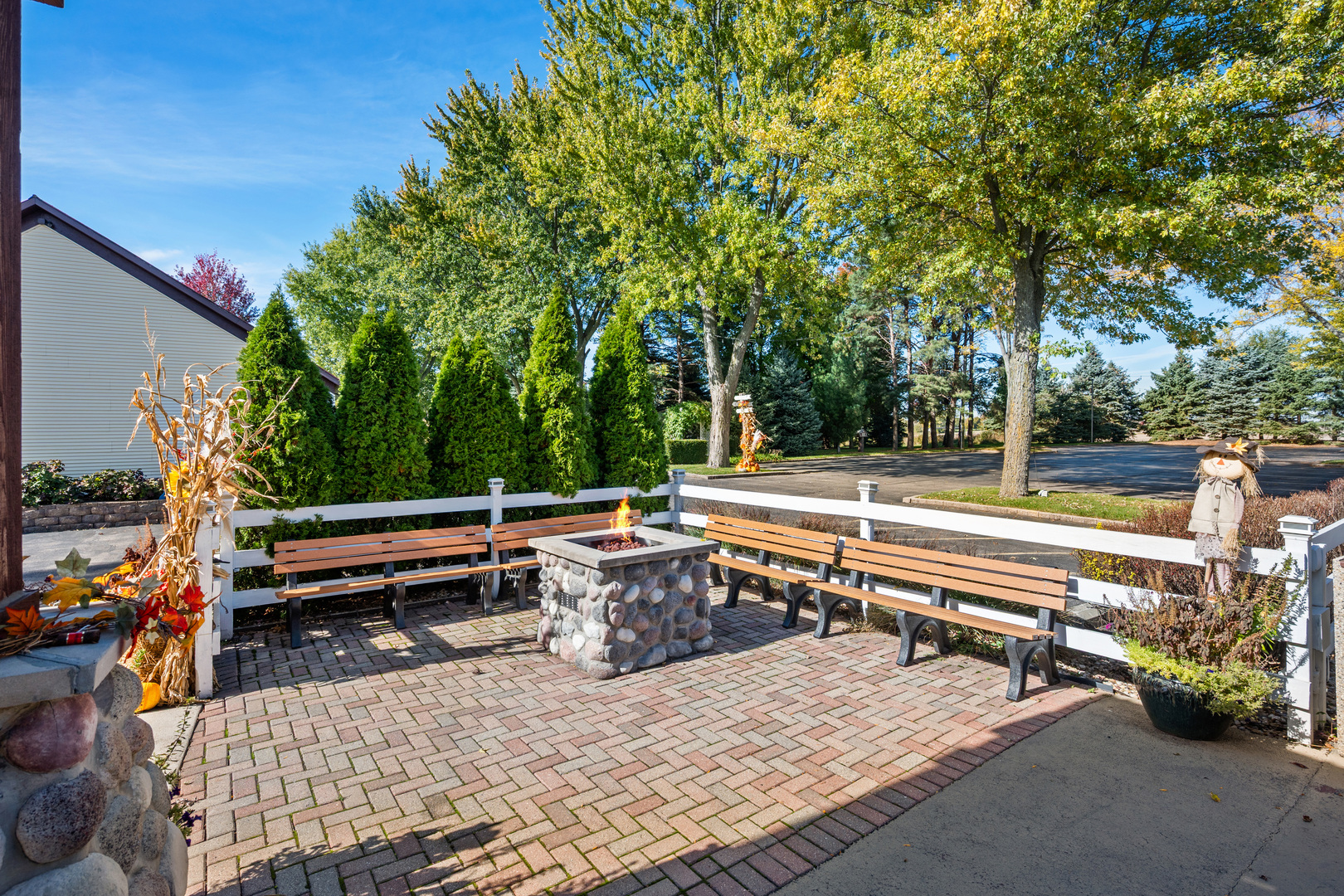 Sycamore, Illinois, 60178, United States, 4 Bedrooms Bedrooms, ,5 BathroomsBathrooms,Residential,For Sale,2001773