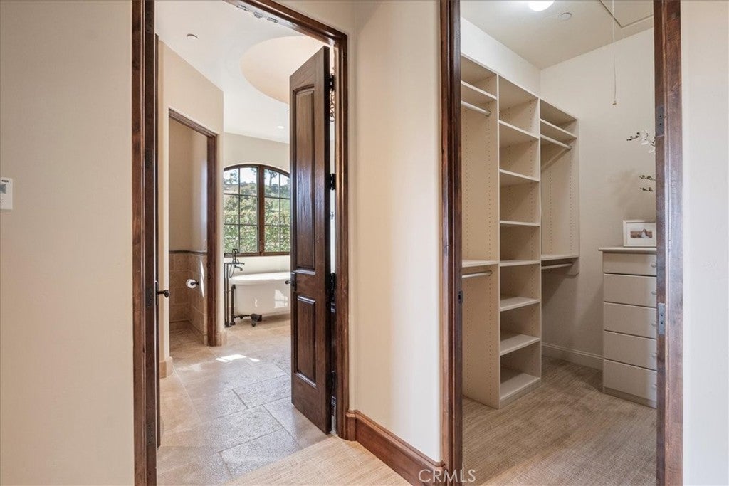 Fallbrook, California, 92028, United States, 7 Bedrooms Bedrooms, ,7 BathroomsBathrooms,Residential,For Sale,1827322