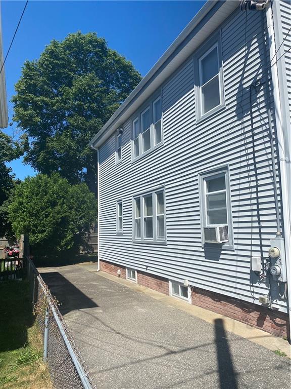 East Providence, Rhode Island, 02915, United States, 4 Bedrooms Bedrooms, ,2 BathroomsBathrooms,Residential,For Sale,2005719