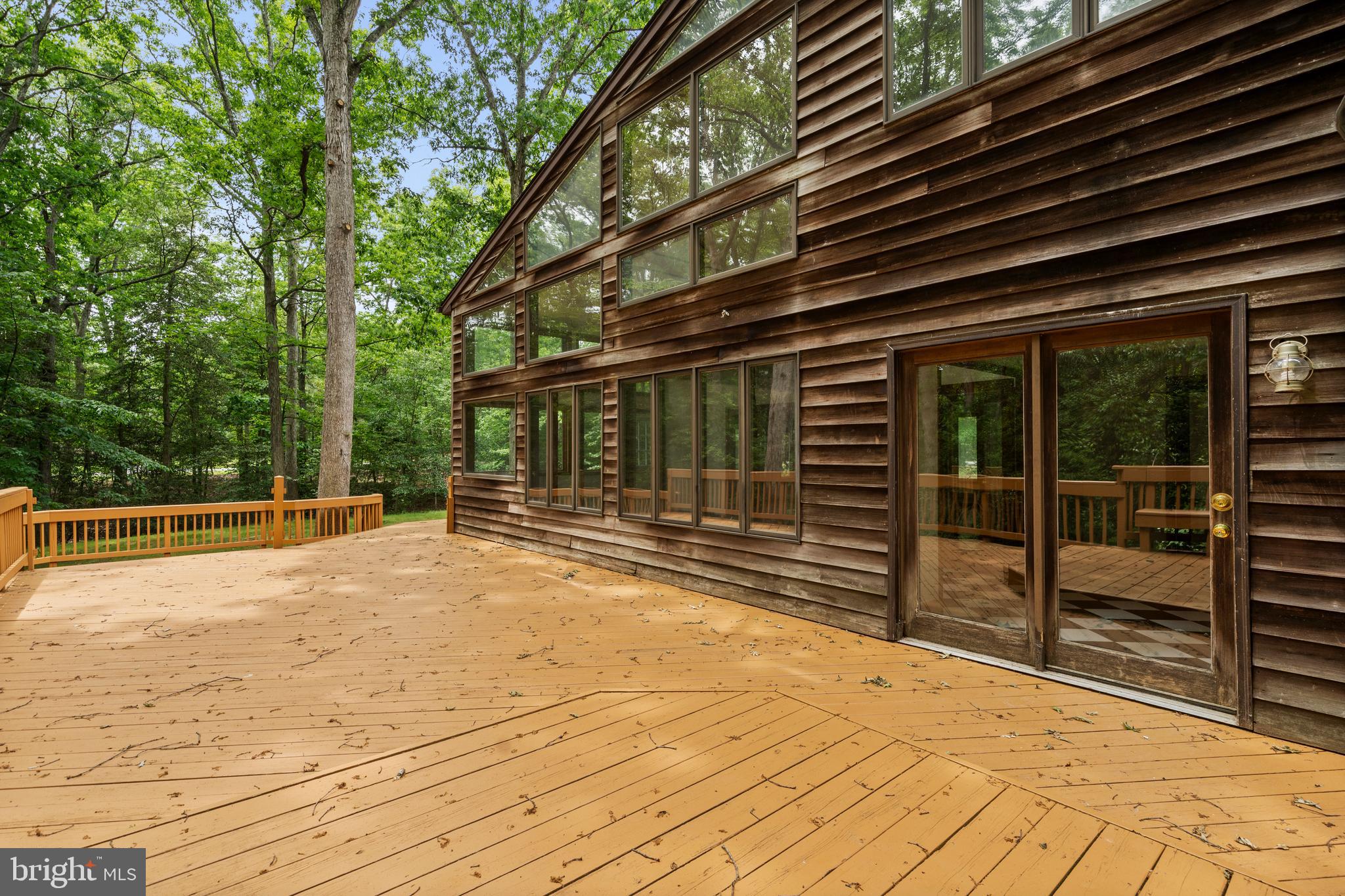 La Plata, Maryland, 20646, United States, 5 Bedrooms Bedrooms, ,4 BathroomsBathrooms,Residential,For Sale,1994243