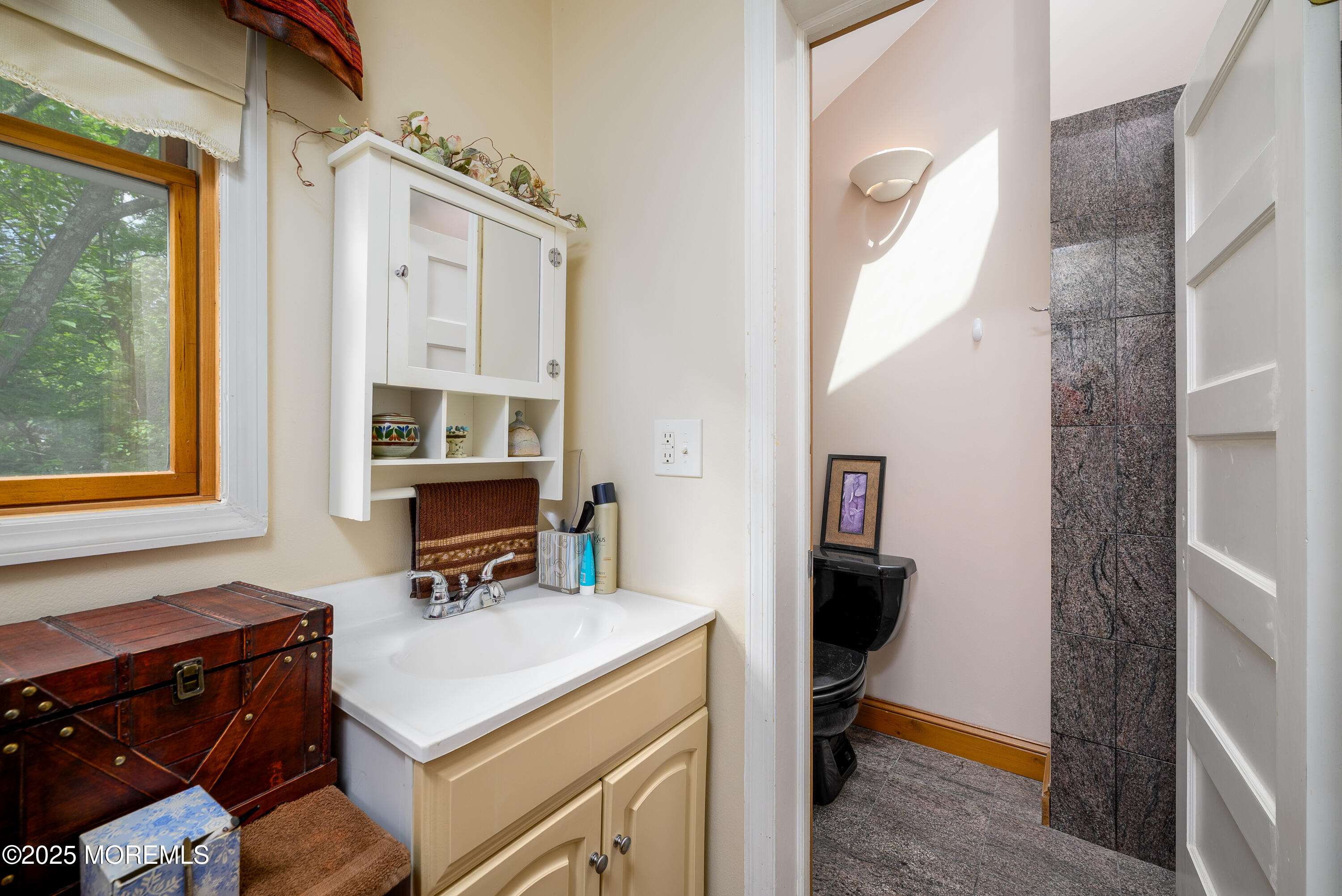 Jackson, New Jersey, 08527, United States, 4 Bedrooms Bedrooms, ,3 BathroomsBathrooms,Residential,For Sale,1865655