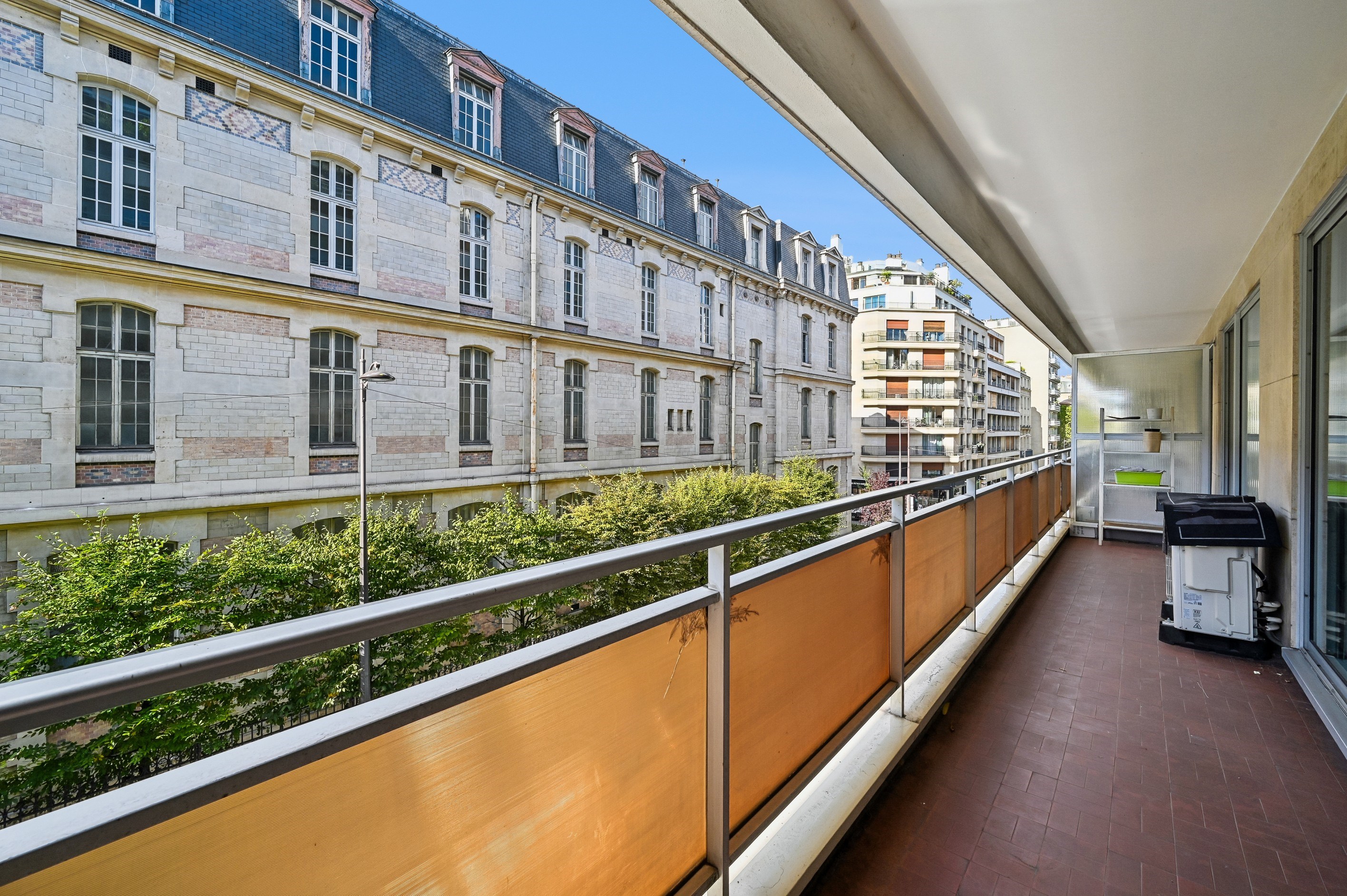  Elegant Parisian Residence in the Prestigious Janson de Sailly District, 16th A… - 物件實景