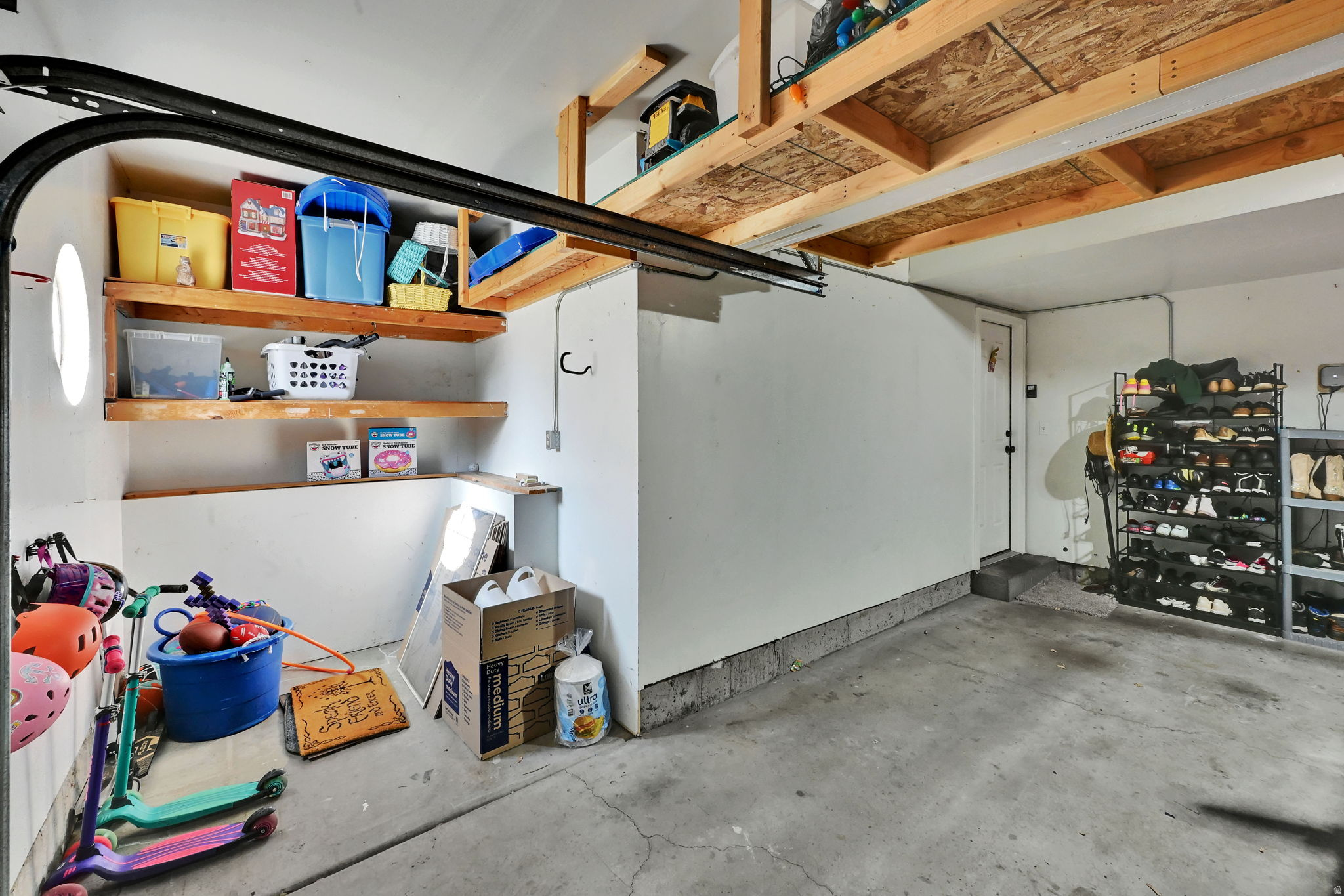 Clinton, Utah, 84015, United States, 5 Bedrooms Bedrooms, ,3 BathroomsBathrooms,Residential,For Sale,1987600