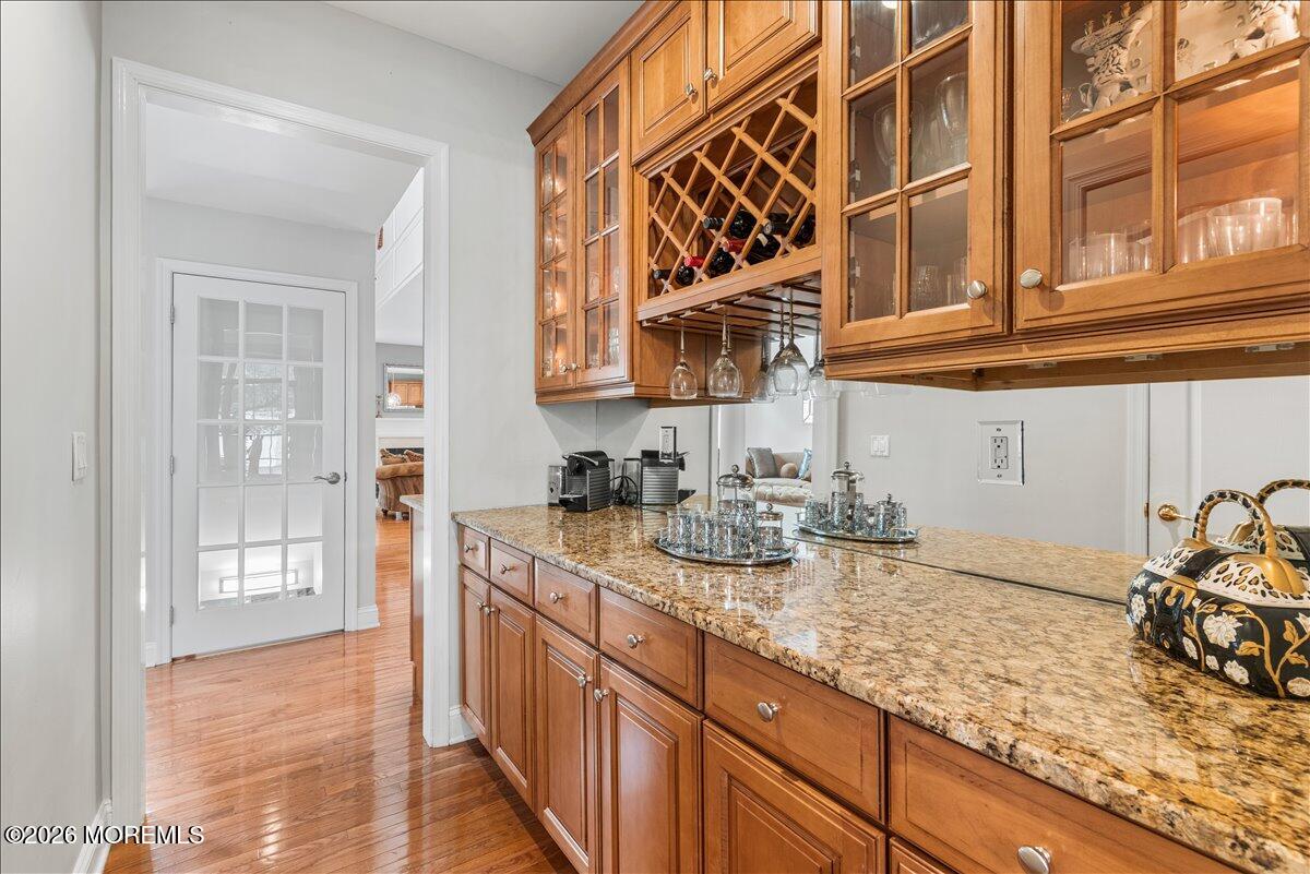 Manalapan, New Jersey, 07726, United States, 4 Bedrooms Bedrooms, ,4 BathroomsBathrooms,Residential,For Sale,2048120