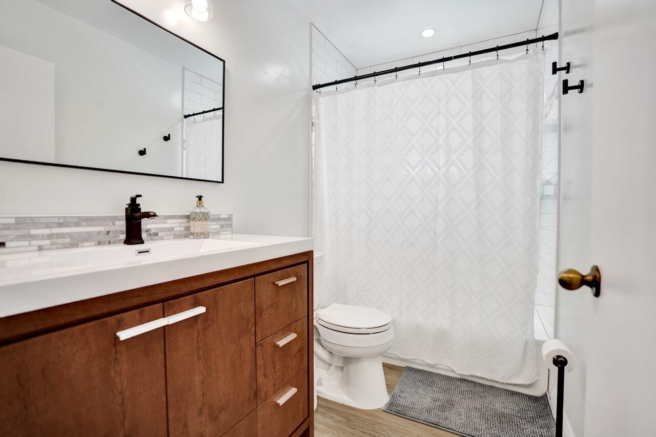 Lake Worth, Florida, 33463, United States, 3 Bedrooms Bedrooms, ,3 BathroomsBathrooms,Residential,For Sale,1940163