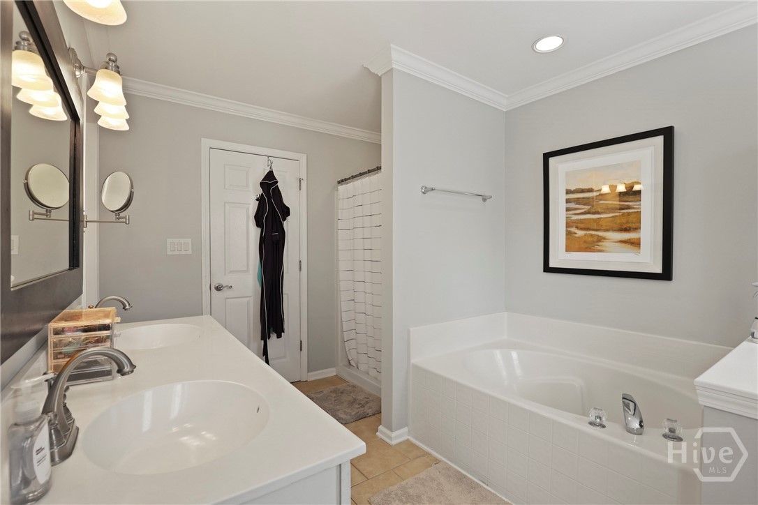 Savannah, Georgia, 31410, United States, 4 Bedrooms Bedrooms, ,3 BathroomsBathrooms,Residential,For Sale,1958561