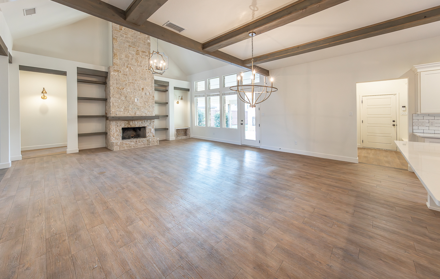 Lubbock, Texas, 79424, United States, 4 Bedrooms Bedrooms, ,4 BathroomsBathrooms,Residential,For Sale,1761130