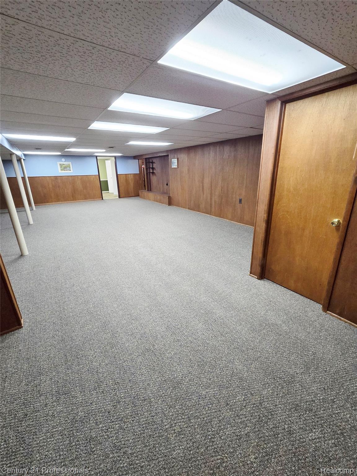 RochesterHills, Michigan, 48309, United States, 3 Bedrooms Bedrooms, ,3 BathroomsBathrooms,Residential,For Sale,1973960