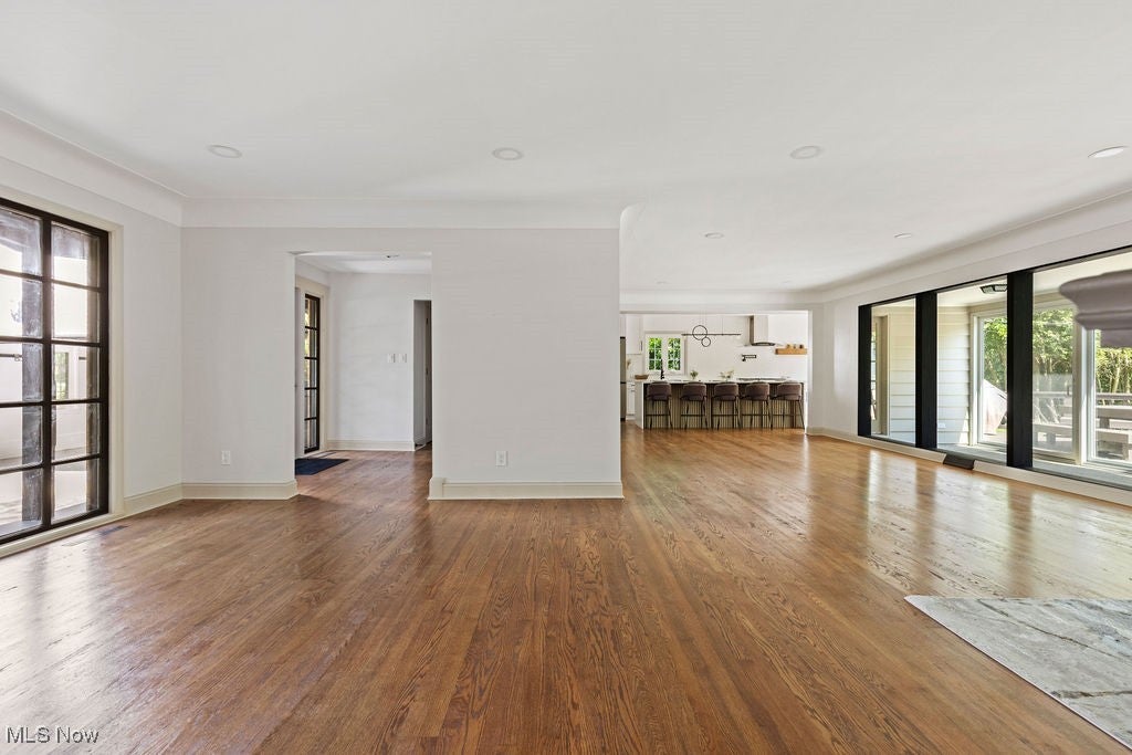Shaker Heights, Ohio, 44122, United States, 5 Bedrooms Bedrooms, ,5 BathroomsBathrooms,Residential,For Sale,1899466