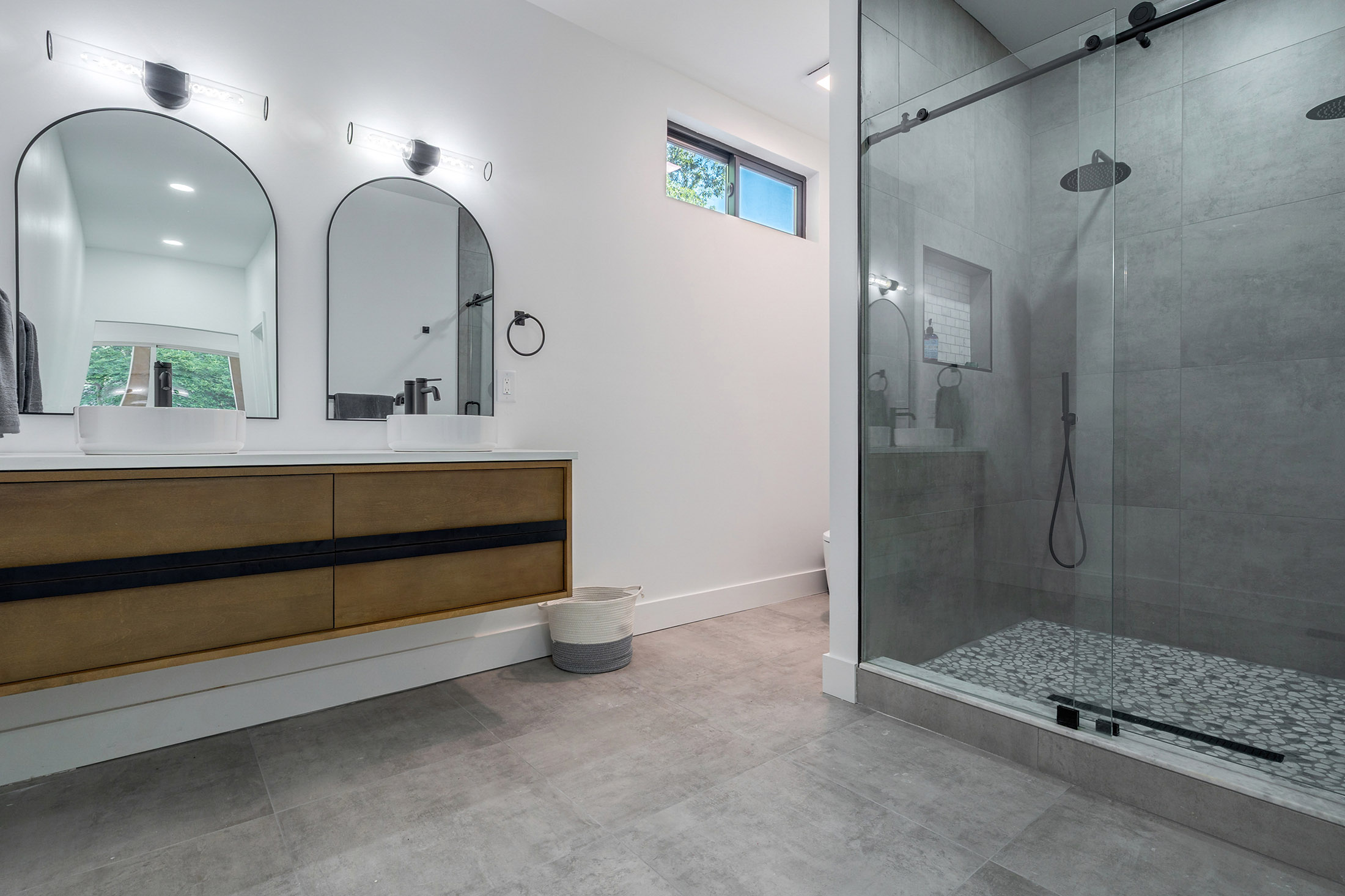  Fully Renovated Estate Blends Luxury, Flexibility & Resort-Style Living - 物件實景