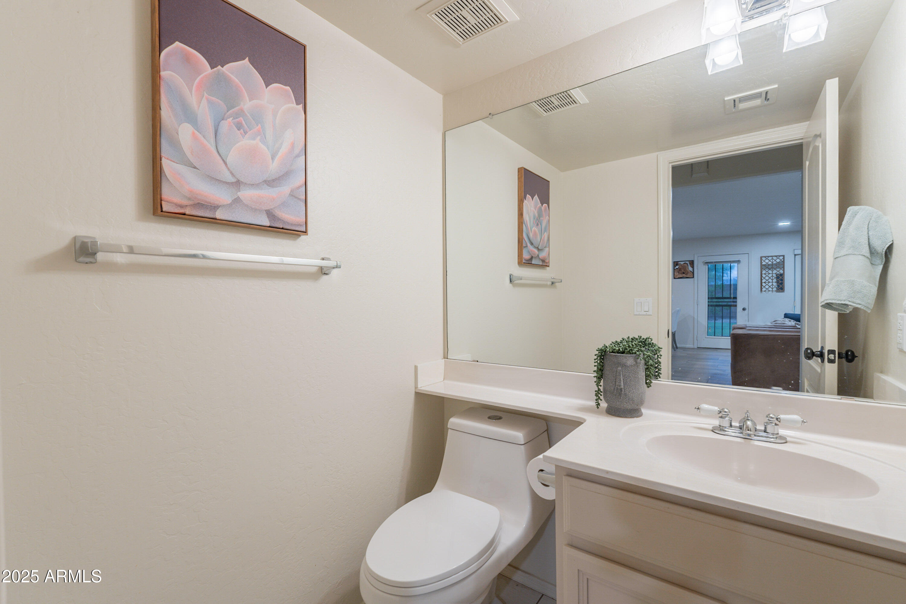 Cave Creek, Arizona, 85331, United States, 3 Bedrooms Bedrooms, ,Residential,For Sale,1955648