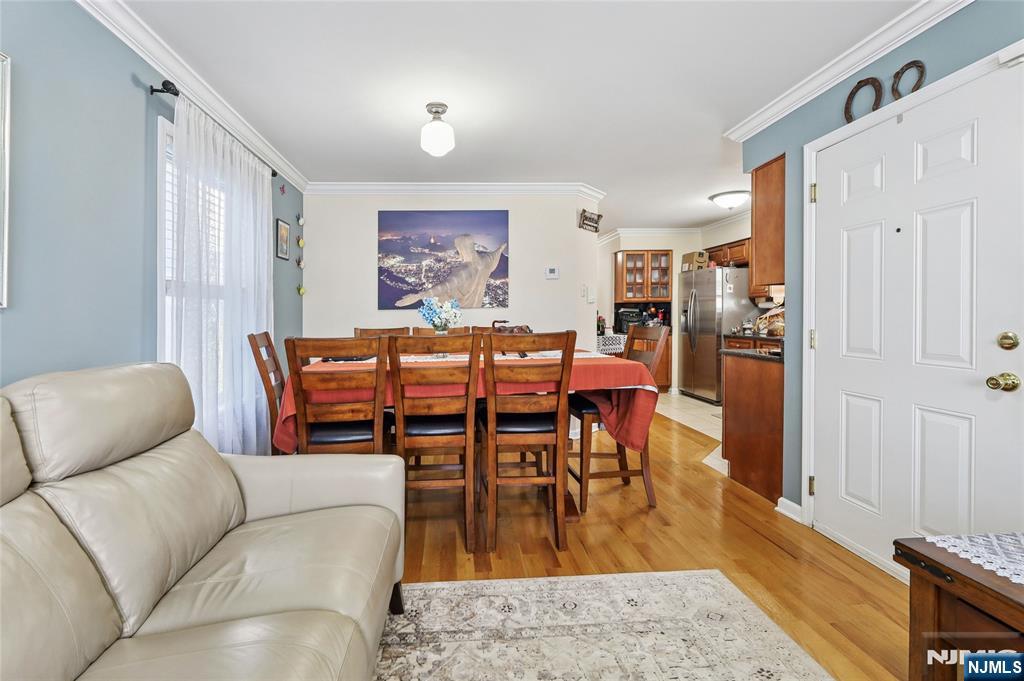 Harrison, New Jersey, 07029, United States, 5 Bedrooms Bedrooms, ,5 BathroomsBathrooms,Residential,For Sale,1985698