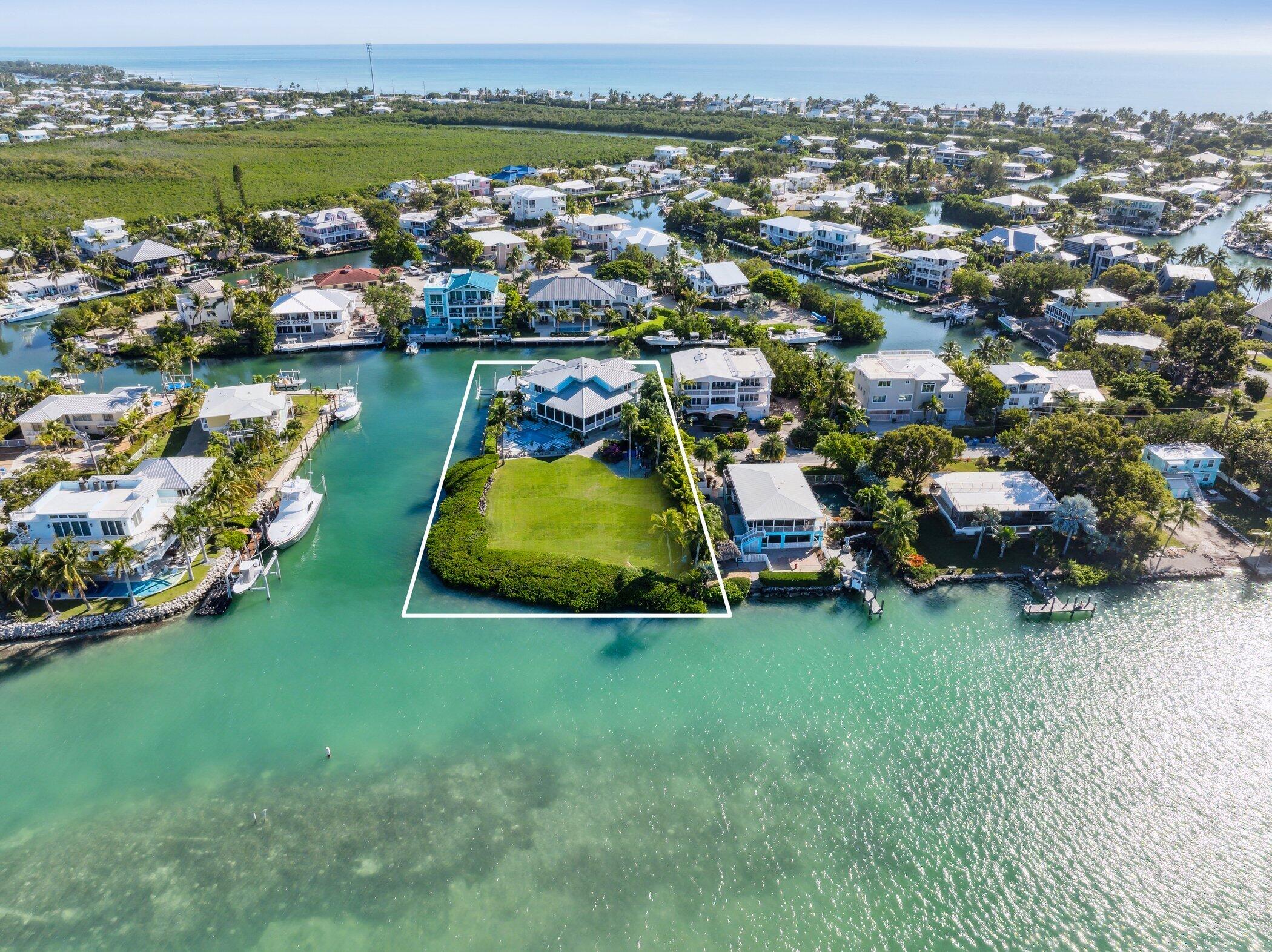 165 Bayview Drive, ISLAMORADA, Florida, 33036, United States, 6 Bedrooms Bedrooms, ,4 BathroomsBathrooms,Residential,For Sale,165 Bayview Drive,1676800
