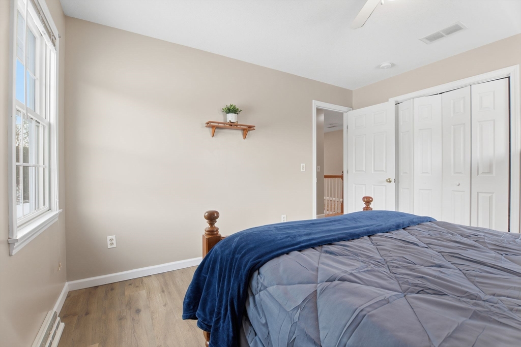 Southwick, Massachusetts, 01077, United States, 4 Bedrooms Bedrooms, ,3 BathroomsBathrooms,Residential,For Sale,2002928