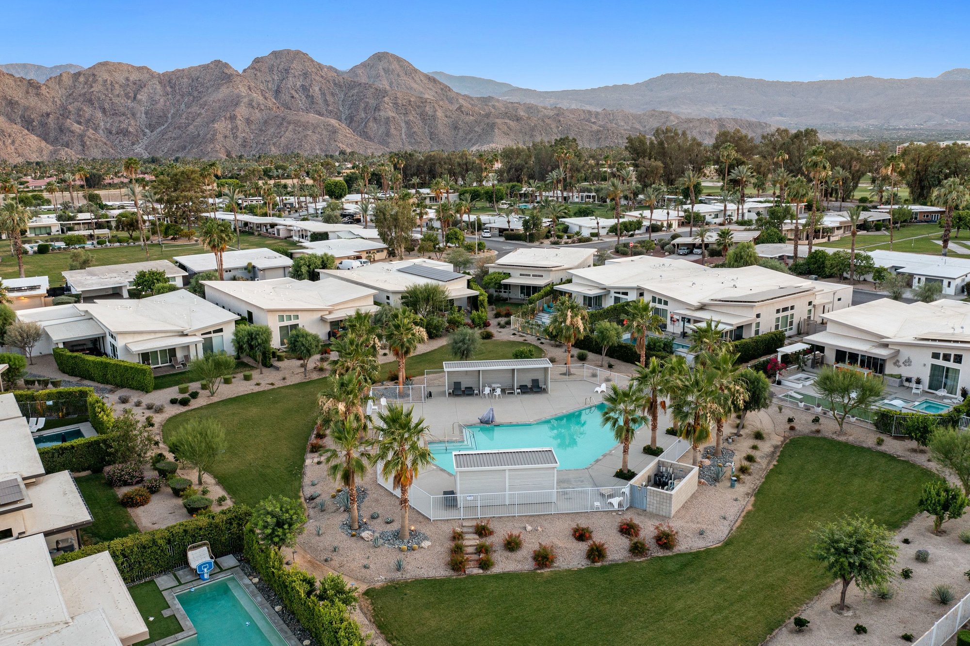  Indian Wells Paradise  Mid-Century Style, Mountain Views & Resort Living - 物件實景