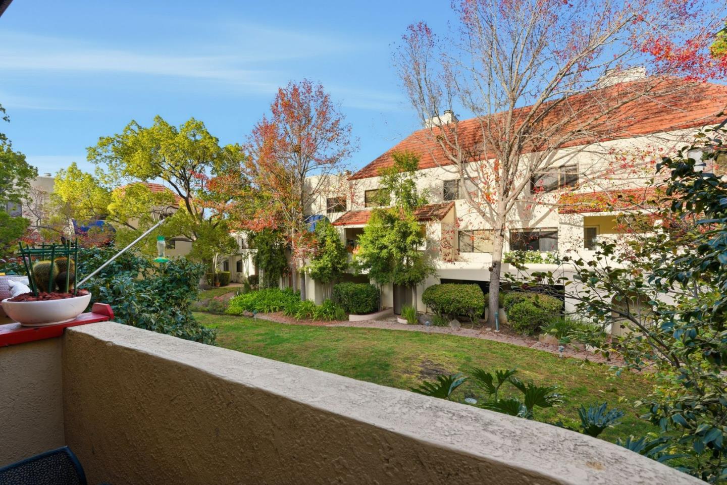 Palo Alto, California, 94306, United States, 2 Bedrooms Bedrooms, ,2 BathroomsBathrooms,Residential,For Sale,1992866