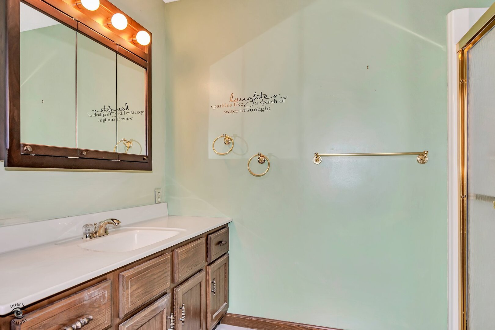 St. Anne, Illinois, 60964, United States, 4 Bedrooms Bedrooms, ,4 BathroomsBathrooms,Residential,For Sale,1901313