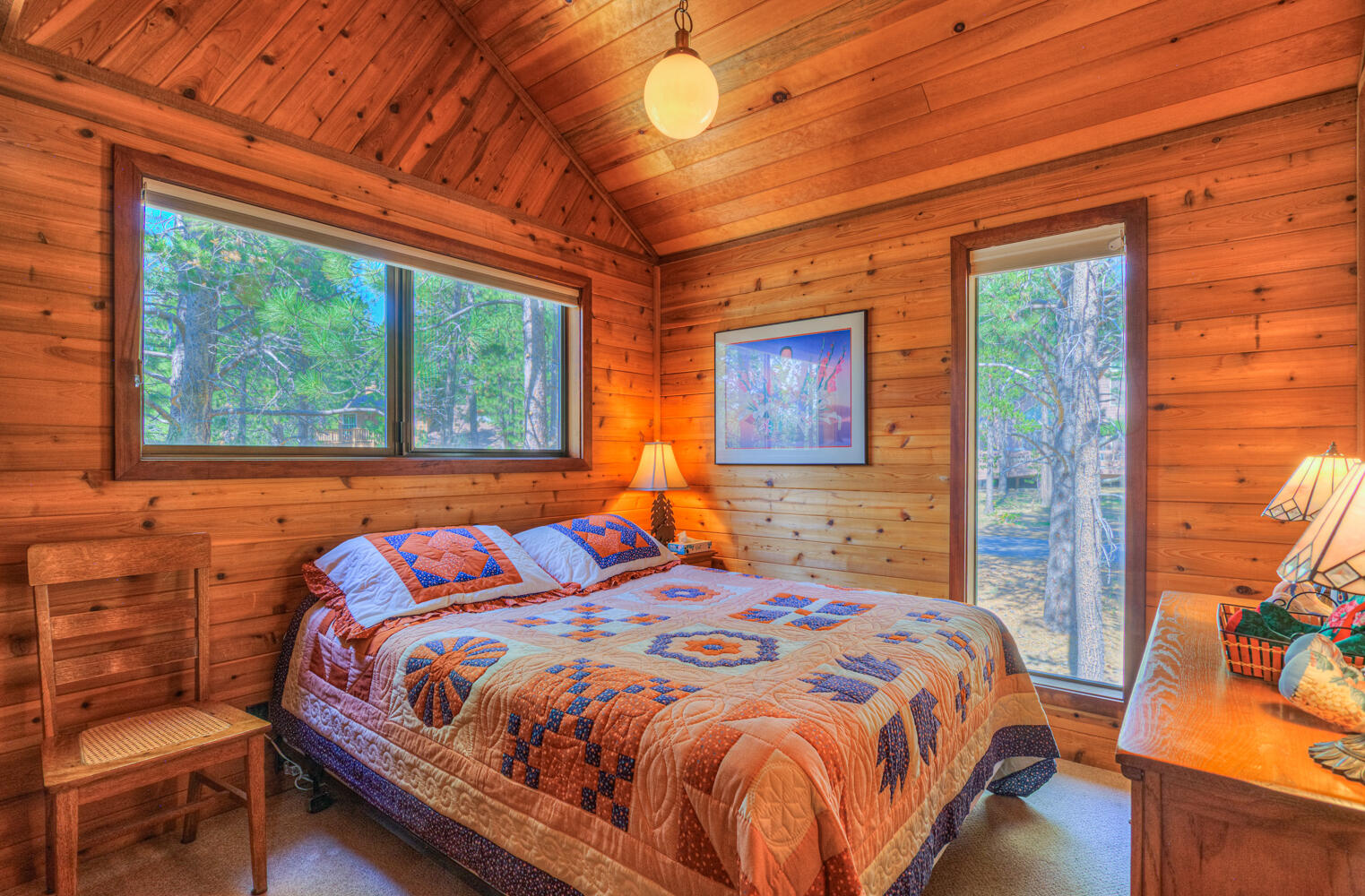 Sunriver, Oregon, 97707, United States, 3 Bedrooms Bedrooms, ,2 BathroomsBathrooms,Residential,For Sale,1978844