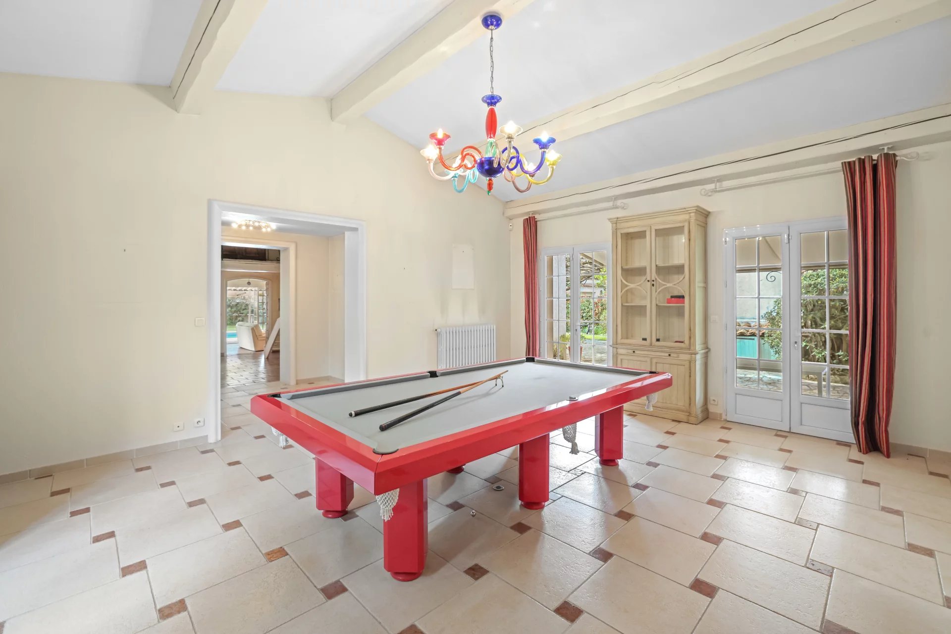 Mougins, Provence-Alpes-Côte d’Azur, 06250, FR, 5 Bedrooms Bedrooms, ,2 BathroomsBathrooms,Residential,For Sale,1960580