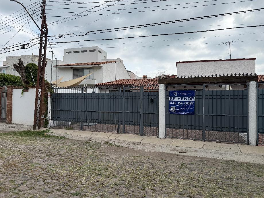 Querétaro, Querétaro, 76100, Mexico, 2 Bedrooms Bedrooms, ,2 BathroomsBathrooms,Residential,For Sale,1926939