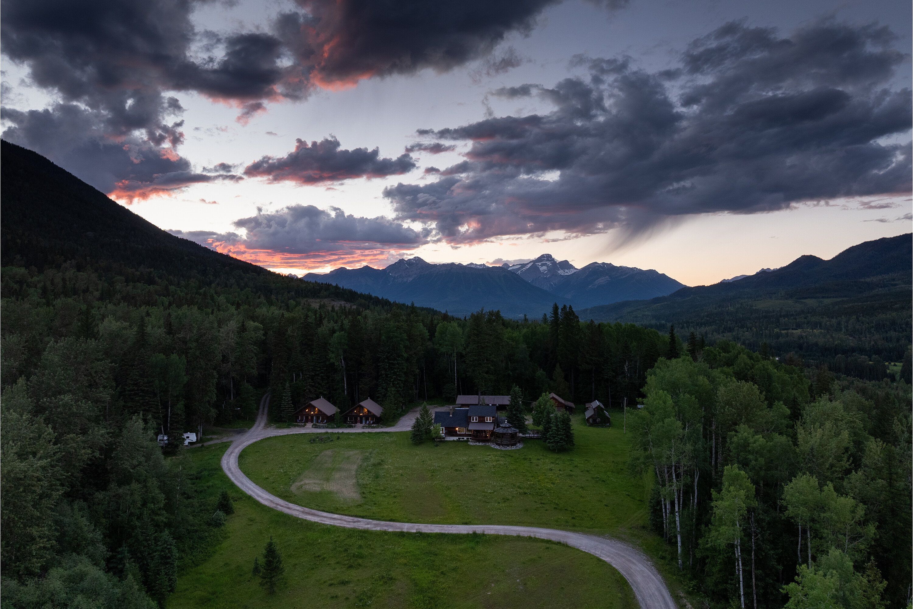  Exclusive Mountain Property - 物件實景