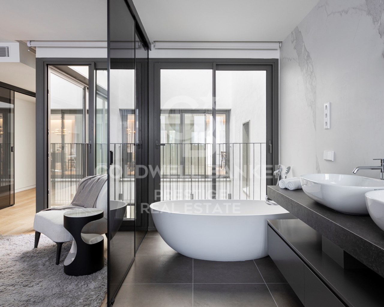 Barcelona, Catalonia, ES, 2 Bedrooms Bedrooms, ,2 BathroomsBathrooms,Residential,For Sale,1846876
