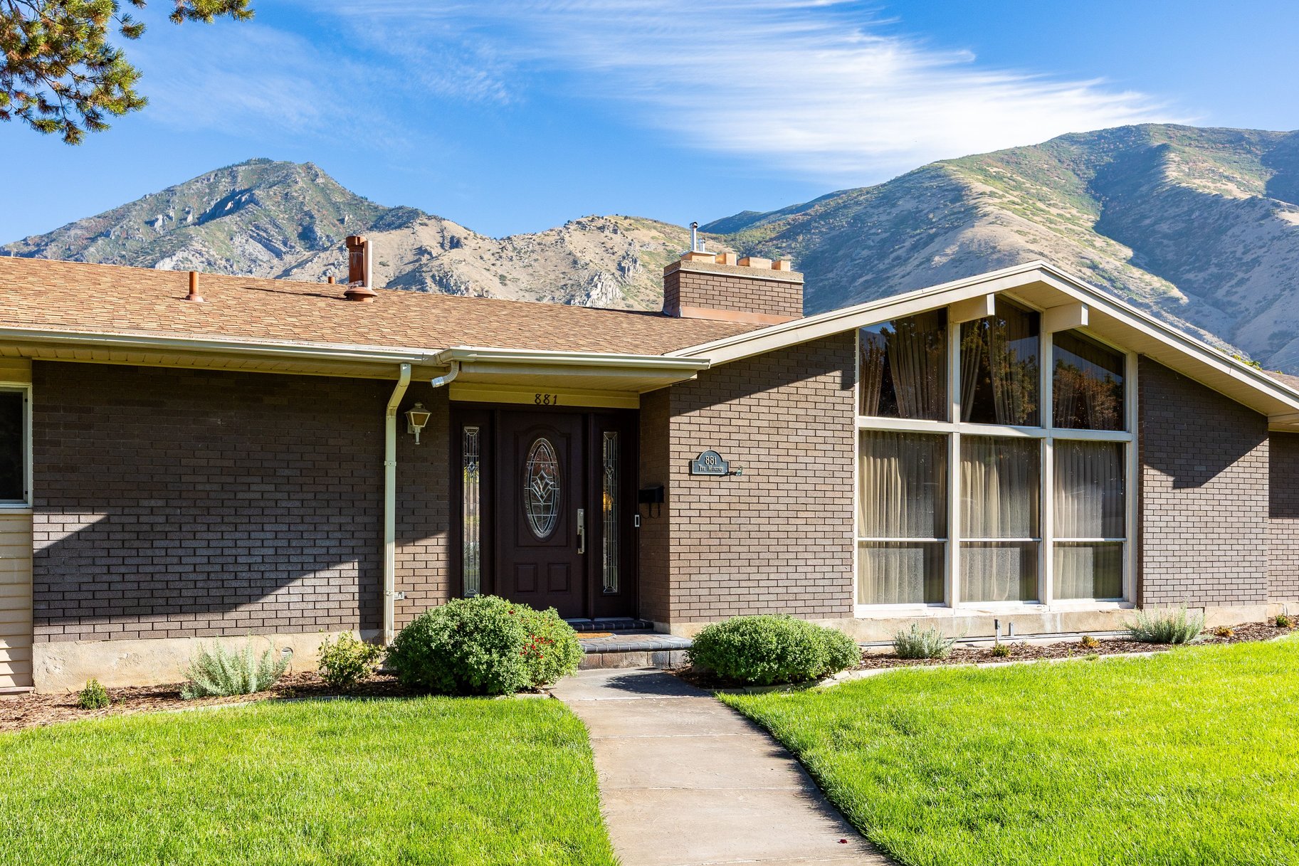  Spacious Living in an Established Springville Neighborhood - 物件實景