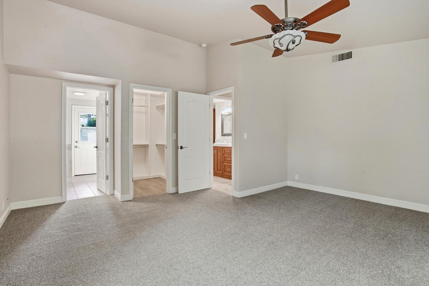 Roseville, California, 95747, United States, 4 Bedrooms Bedrooms, ,4 BathroomsBathrooms,Residential,For Sale,1988108