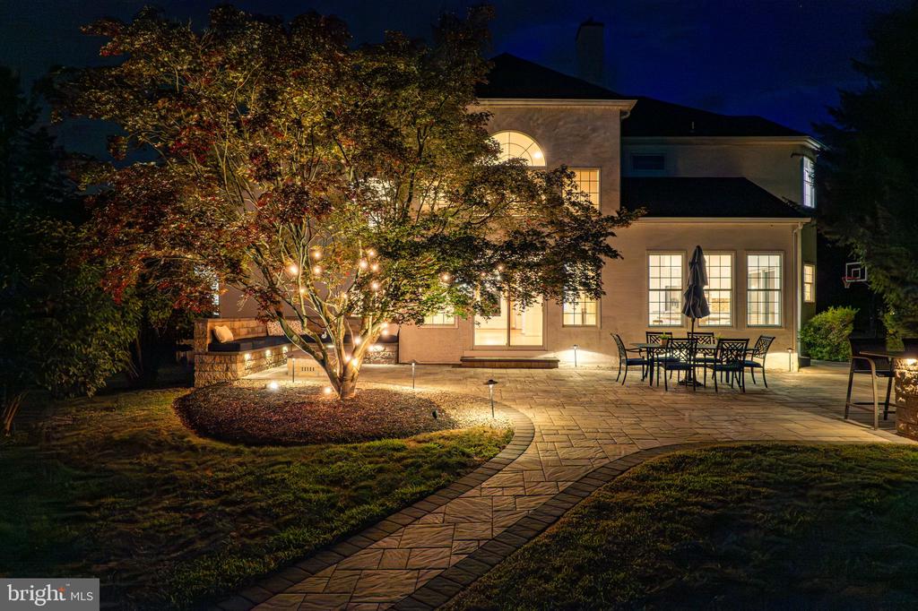 Newtown, Pennsylvania, 18940, United States, 4 Bedrooms Bedrooms, ,4 BathroomsBathrooms,Residential,For Sale,1941043