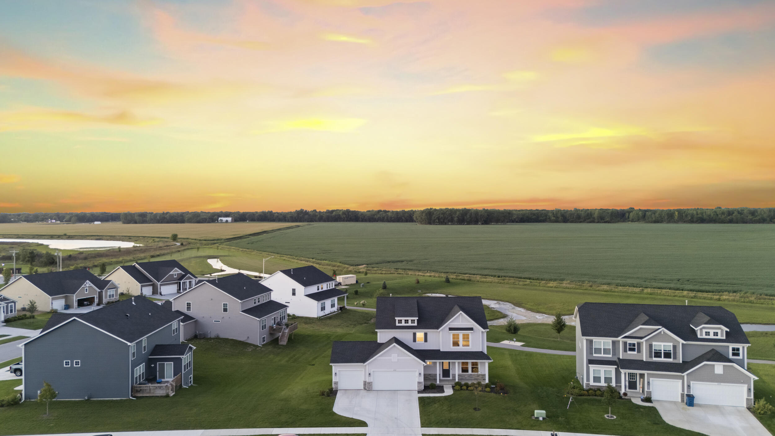 Schererville, Indiana, 46375, United States, 4 Bedrooms Bedrooms, ,3 BathroomsBathrooms,Residential,For Sale,1933479