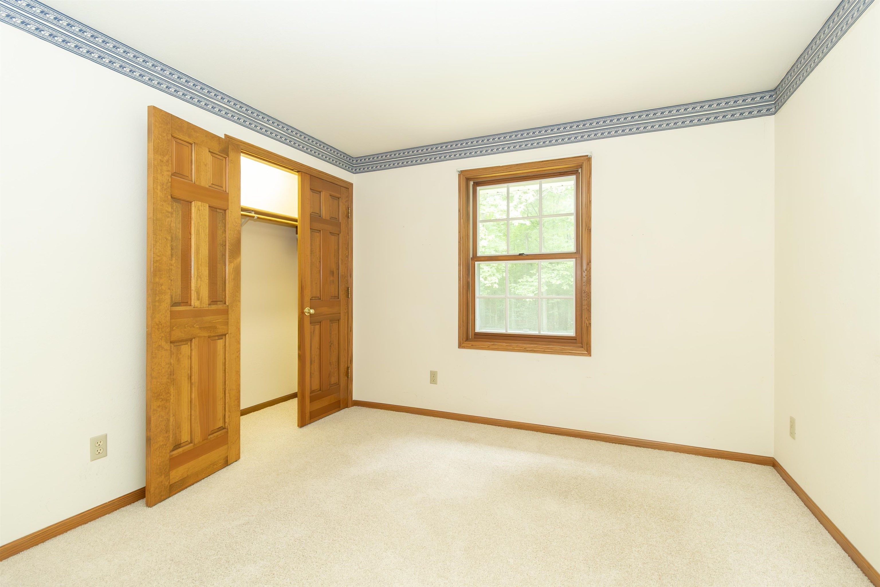 WAUPACA, Wisconsin, 54981, United States, 4 Bedrooms Bedrooms, ,3 BathroomsBathrooms,Residential,For Sale,1913222