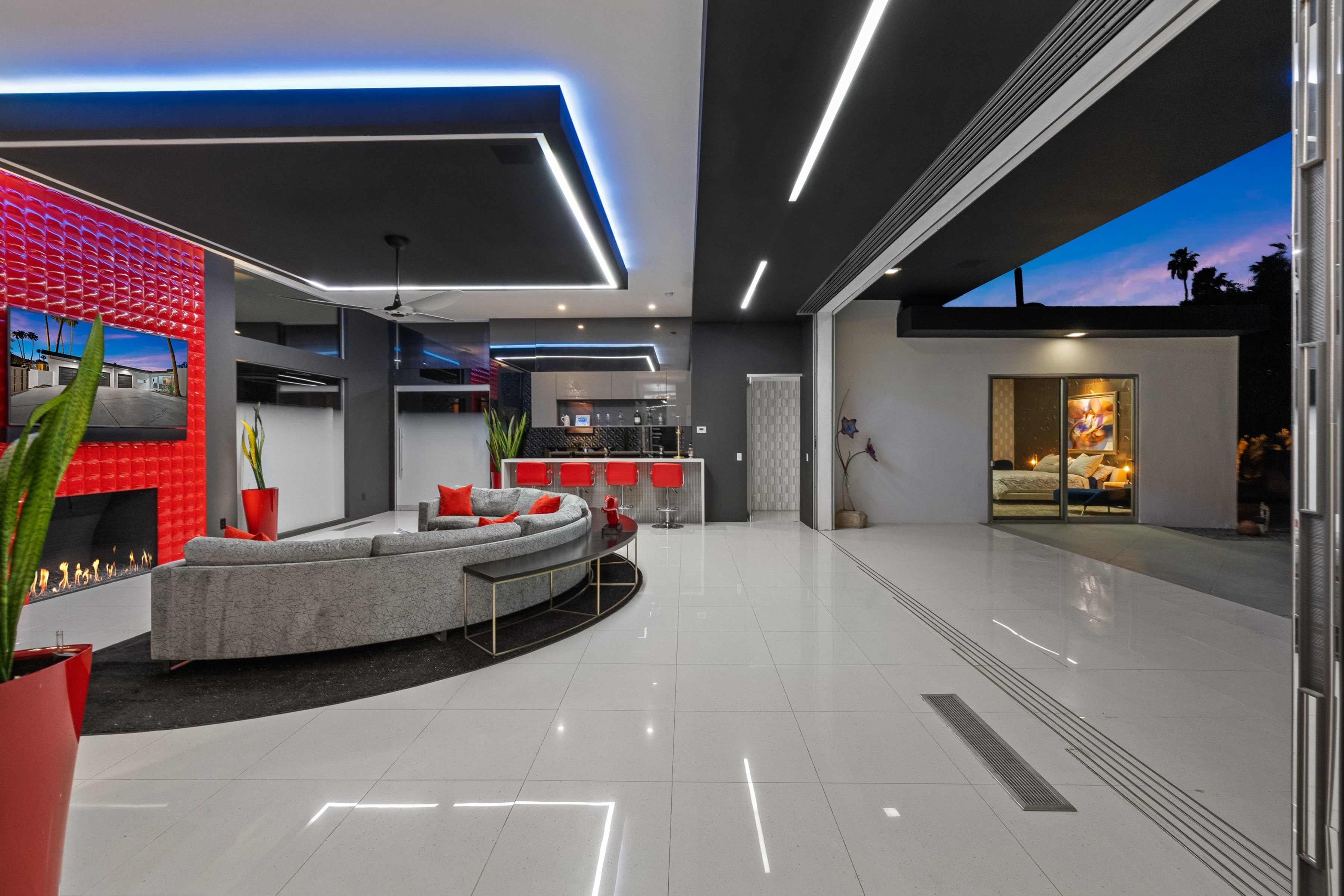  Custom Contemporary On Rare Double Indian Wells Lot - 物件實景