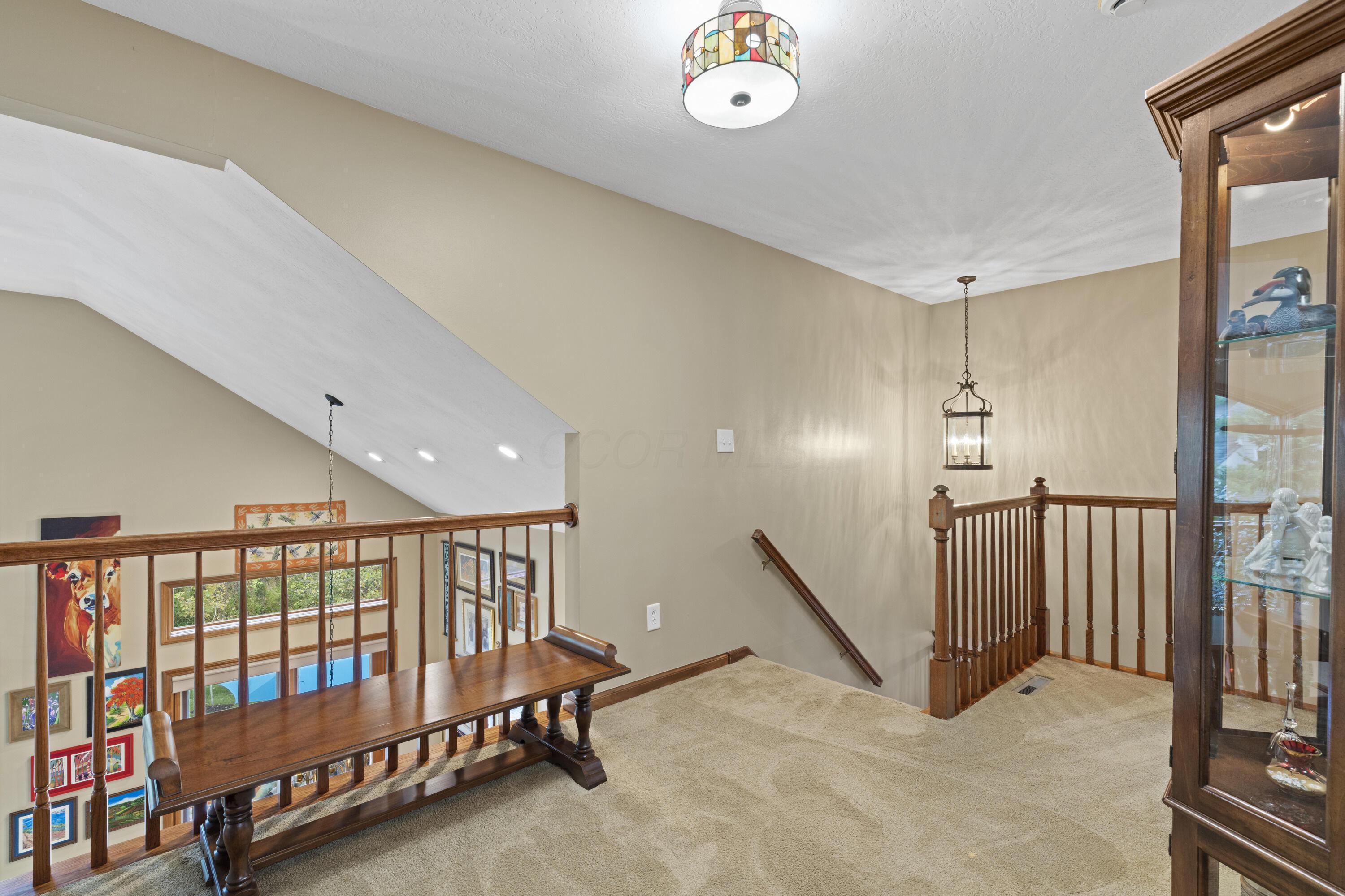 Columbus, Ohio, 43230, United States, 4 Bedrooms Bedrooms, ,4 BathroomsBathrooms,Residential,For Sale,1970472