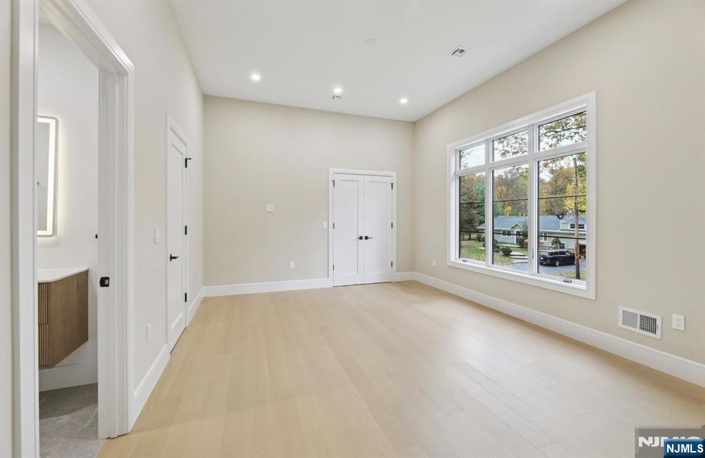 Haworth, New Jersey, 07641, United States, 6 Bedrooms Bedrooms, ,7 BathroomsBathrooms,Residential,For Sale,1989640