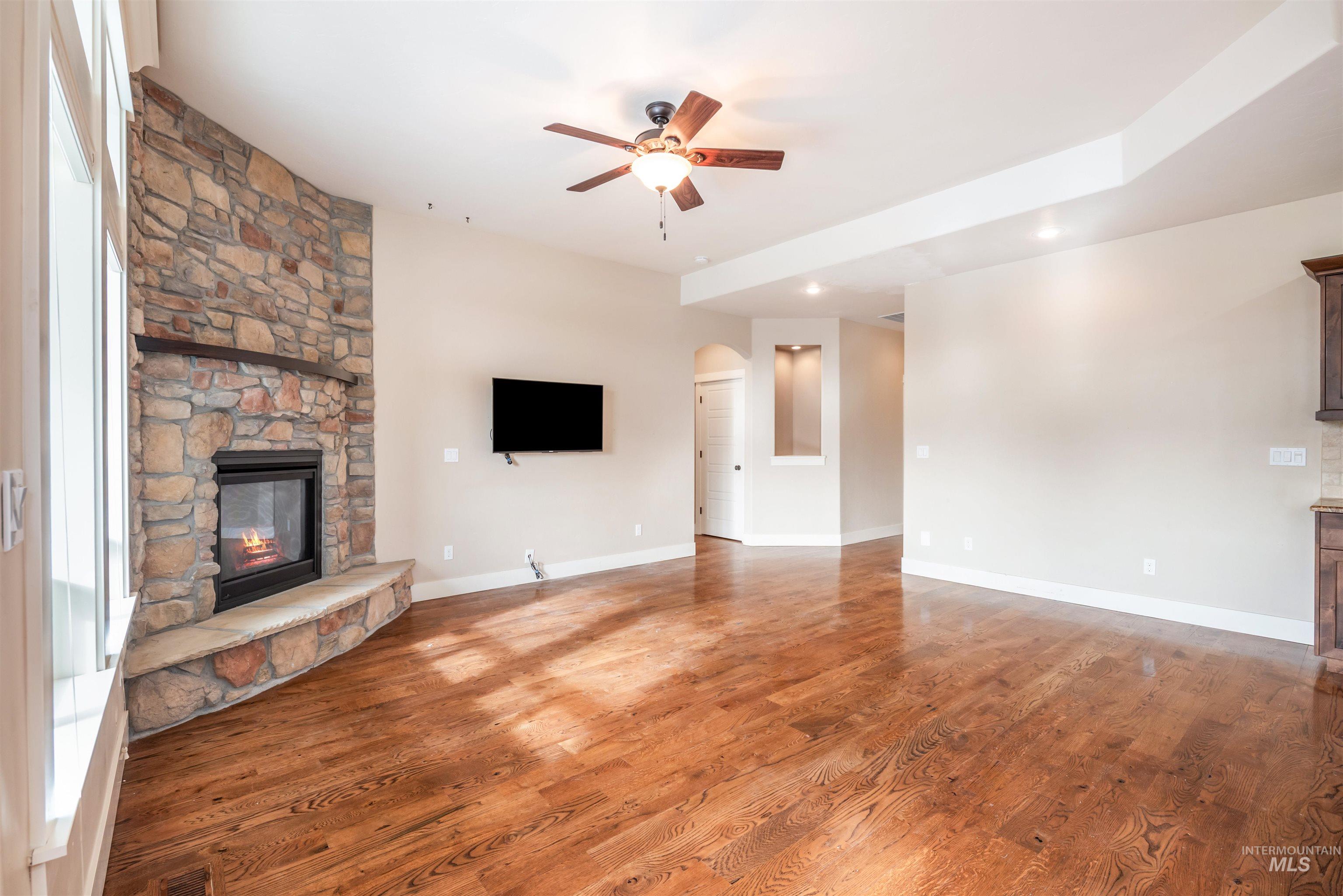 Garden City, Idaho, 83714, United States, 3 Bedrooms Bedrooms, ,Residential,For Sale,2003016