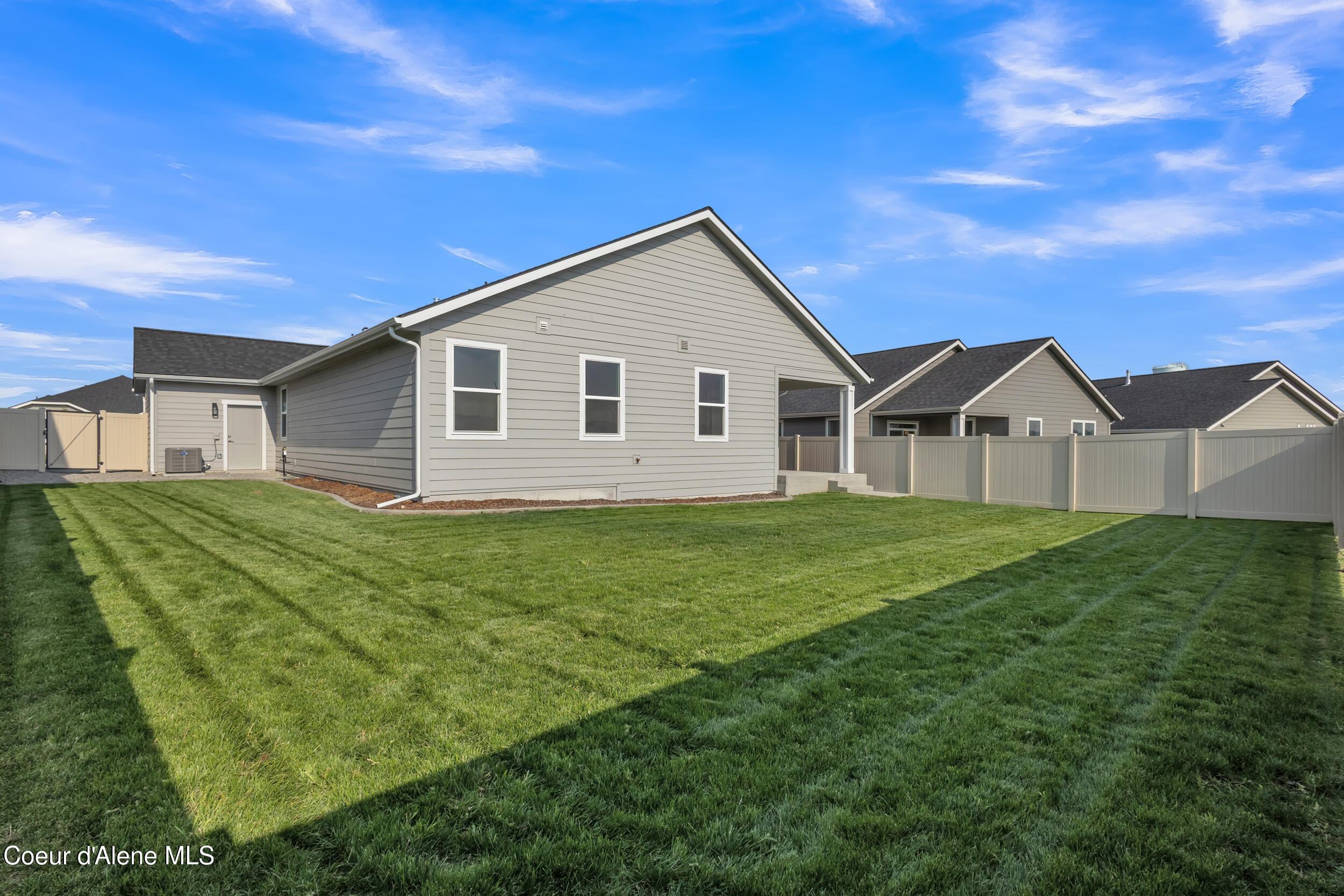 Coeur d'Alene, Idaho, 83815, United States, 4 Bedrooms Bedrooms, ,2 BathroomsBathrooms,Residential,For Sale,1975226